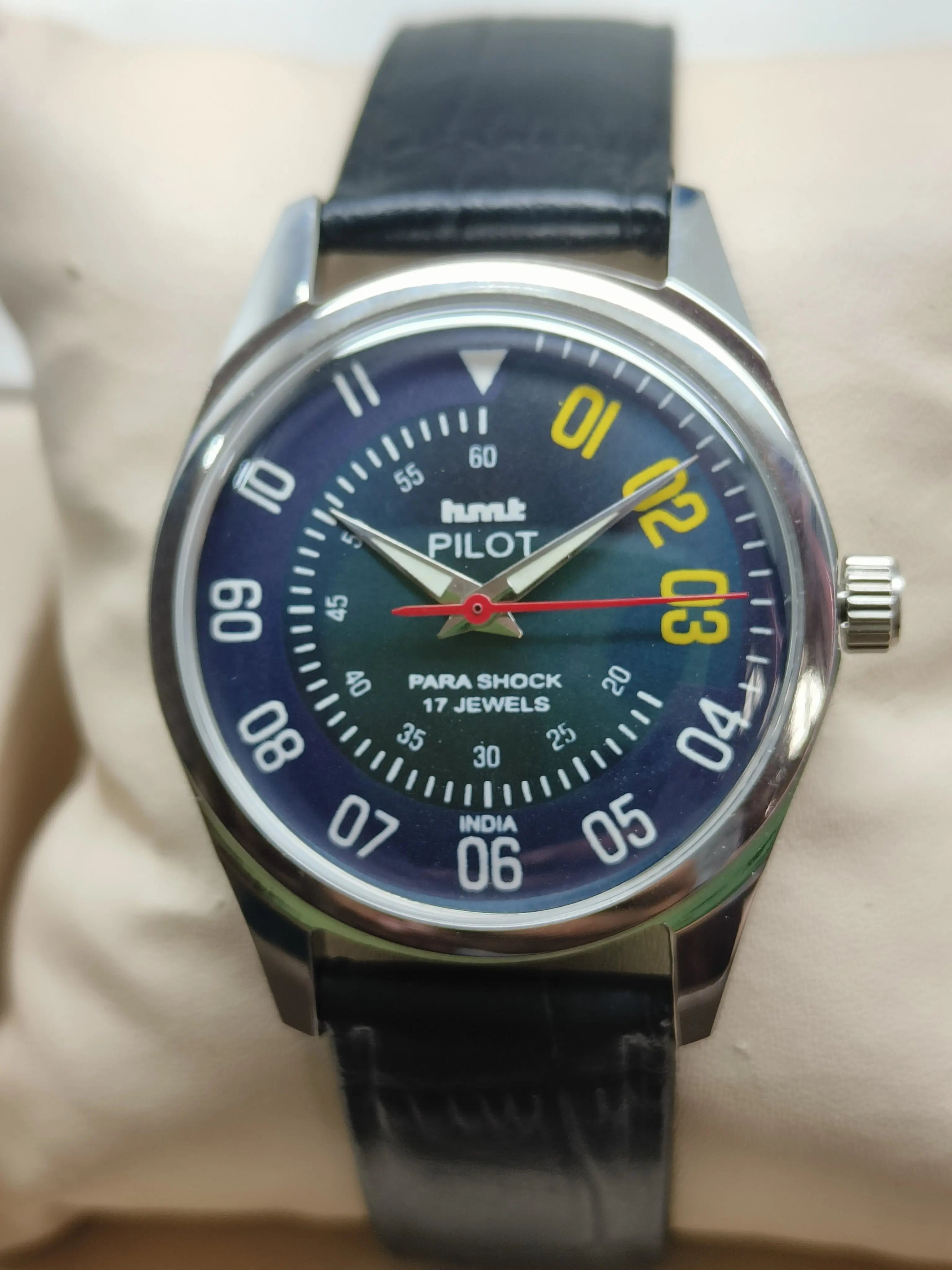 HMT Mechanical Vintage Watch – Refurbished Classic | Original Hand-Winding Timepiece National Watches