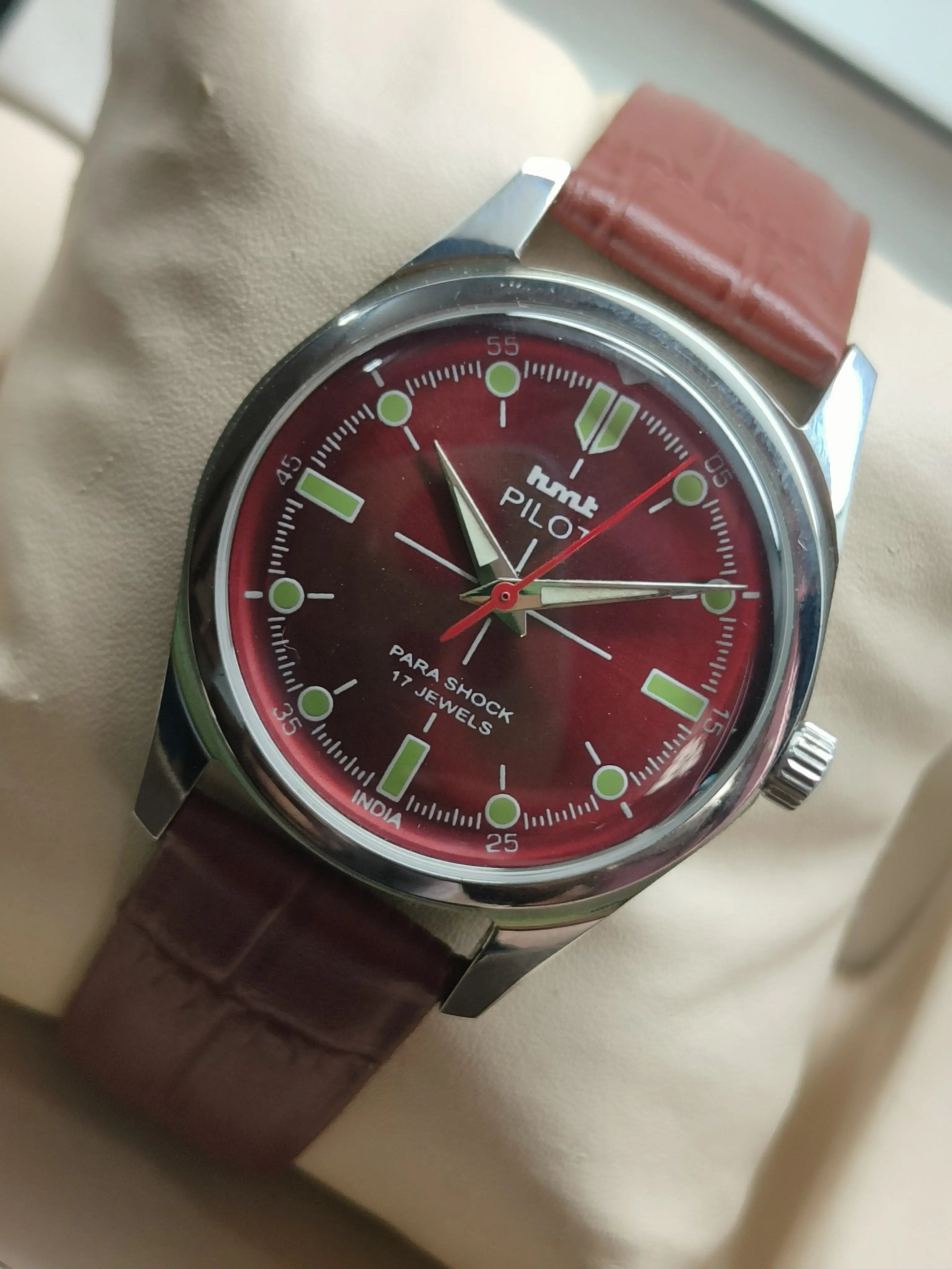 HMT Mechanical Vintage Watch – Refurbished Classic | Original Hand-Winding Timepiece National Watches