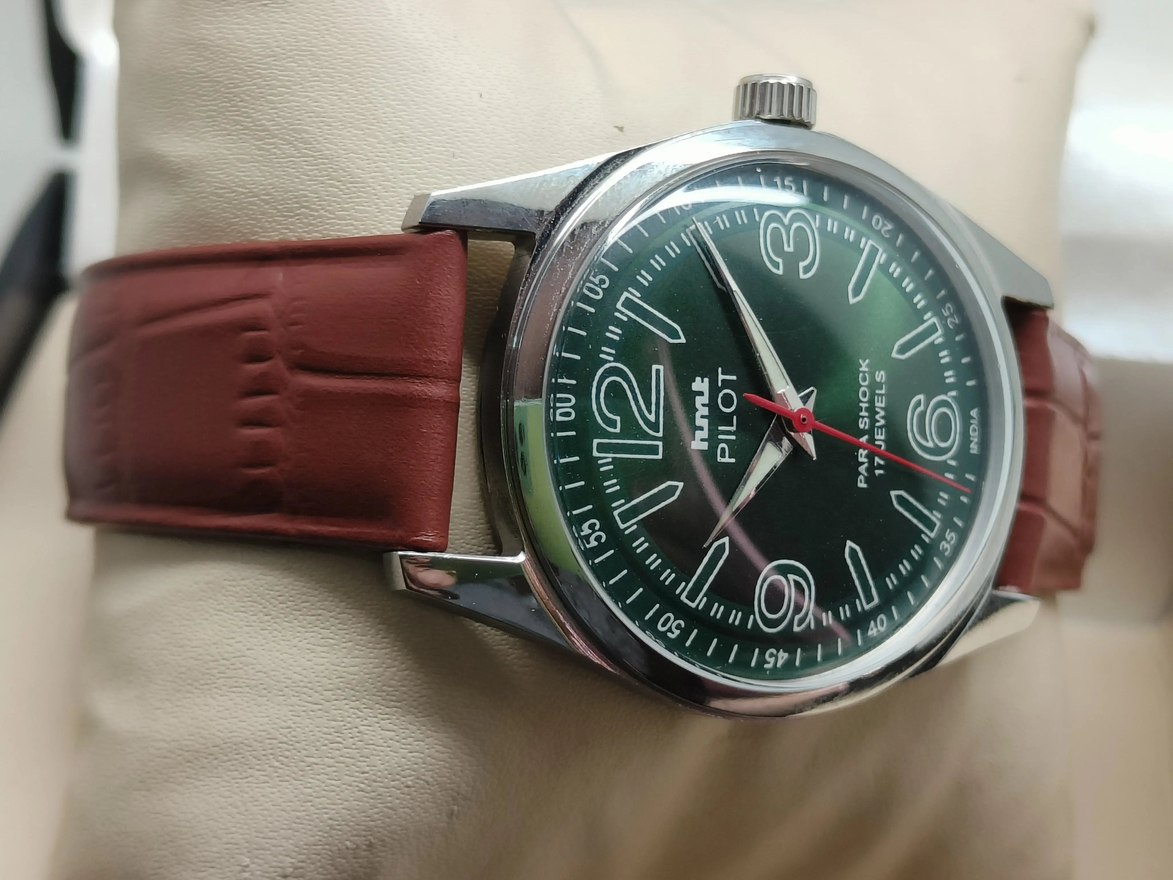 HMT Mechanical Vintage Watch – Refurbished Classic | Original Hand-Winding Timepiece National Watches
