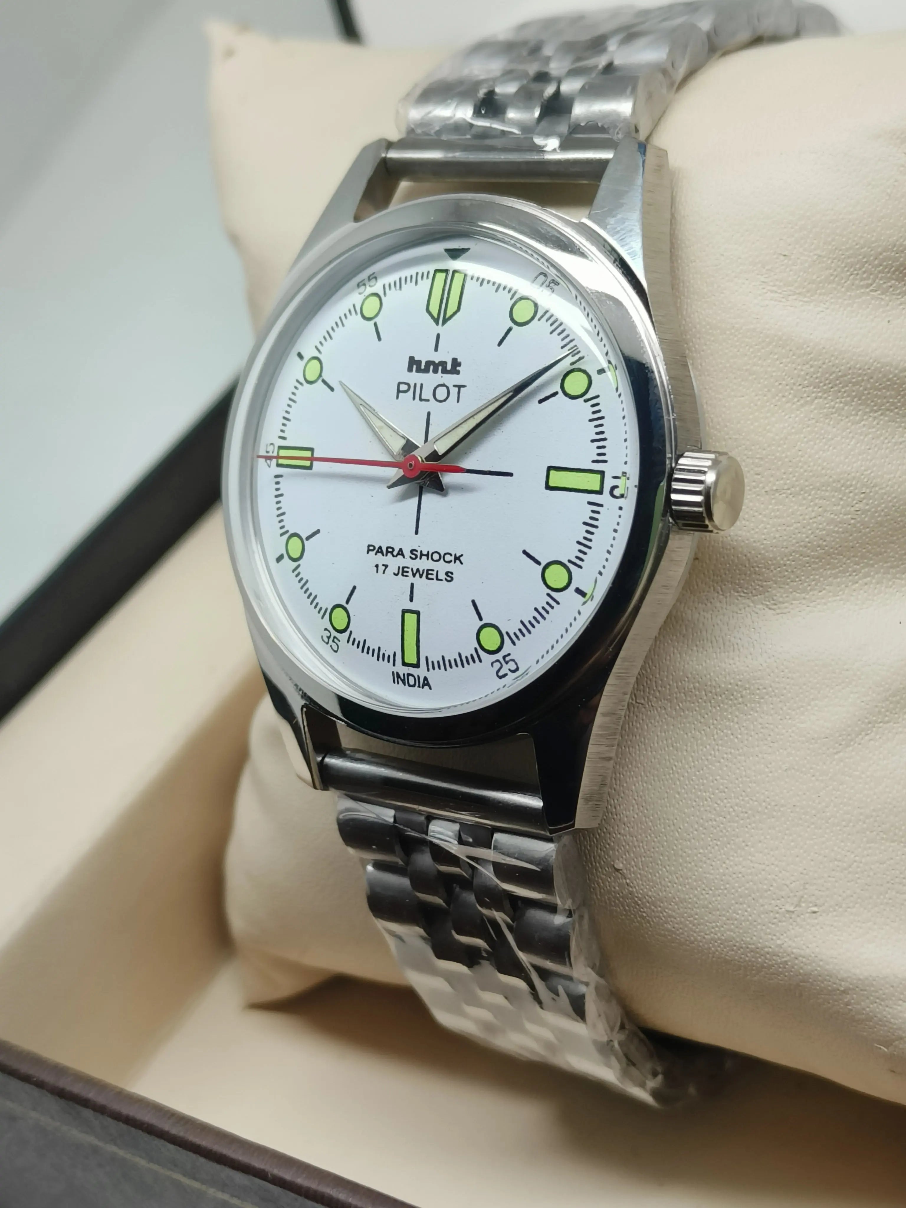 HMT Mechanical Vintage Watch – Refurbished Classic | Original Hand-Winding Timepiece National Watches