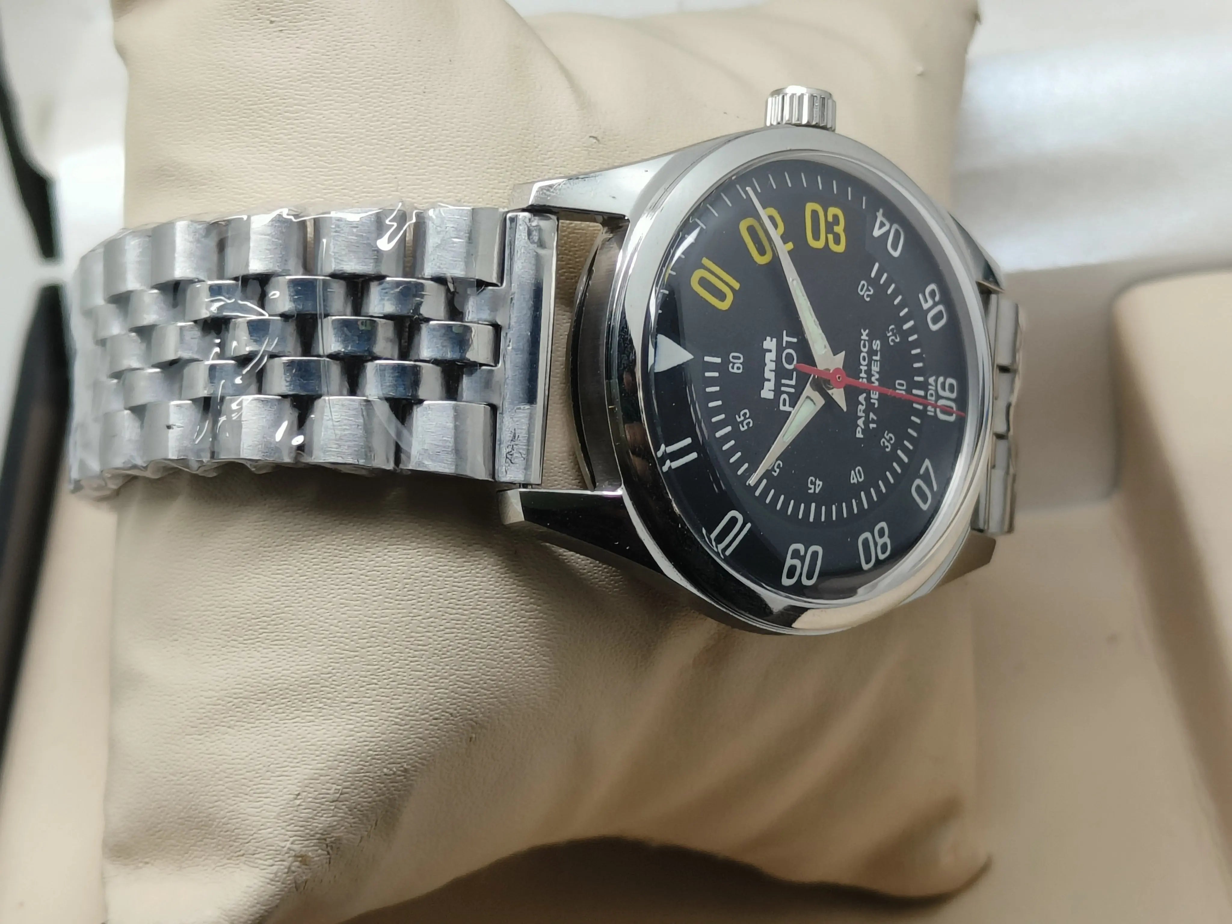 HMT Mechanical Vintage Watch – Refurbished Classic | Original Hand-Winding Timepiece National Watches