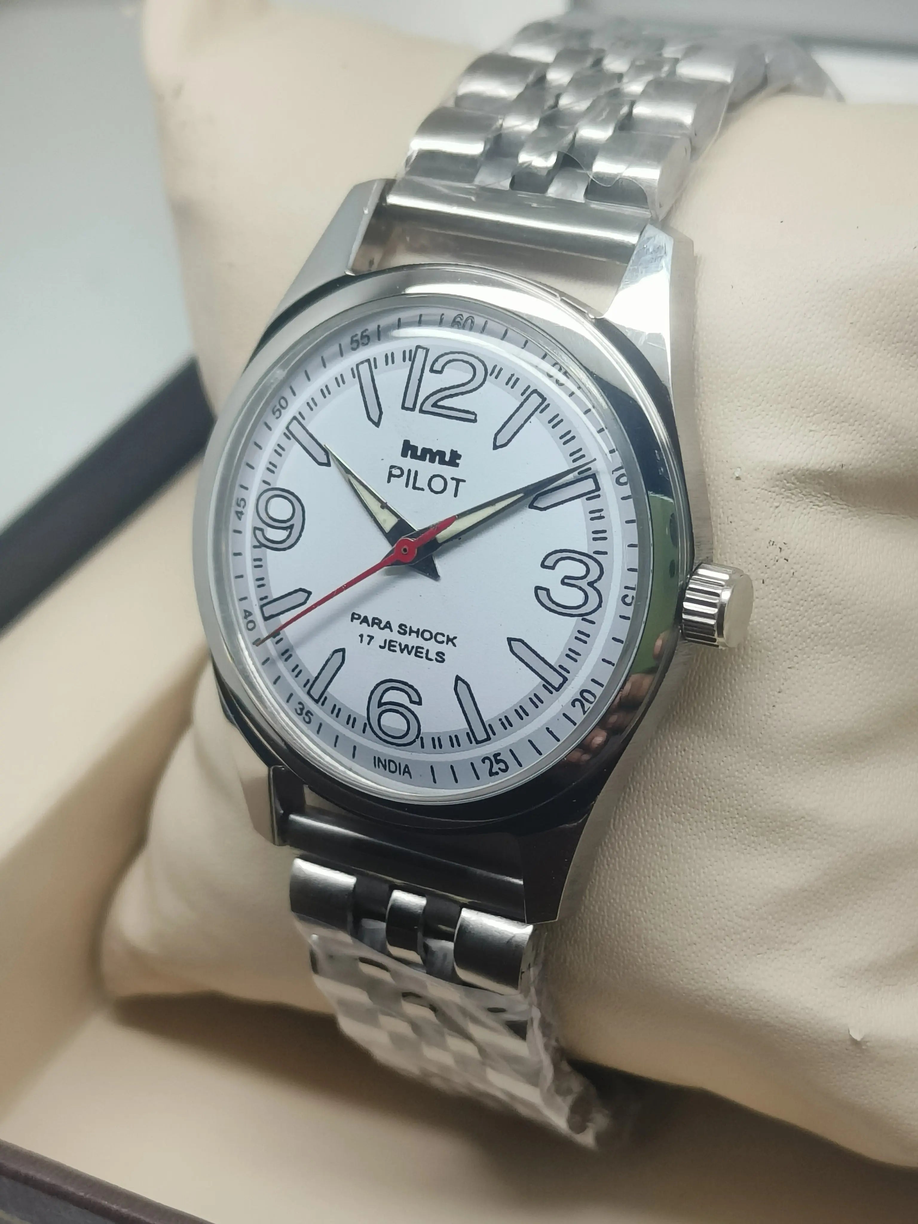 HMT Mechanical Vintage Watch – Refurbished Classic | Original Hand-Winding Timepiece National Watches