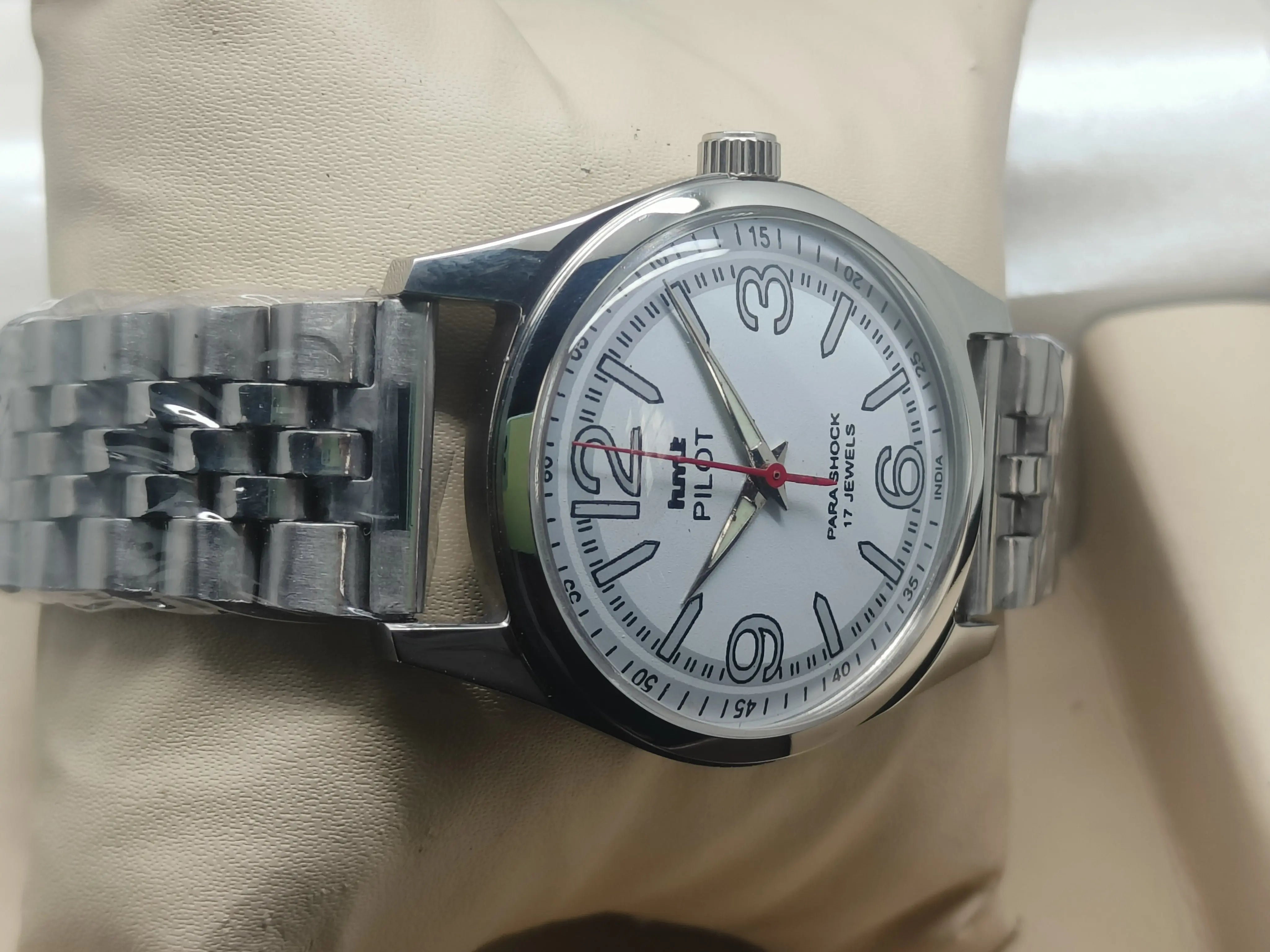 HMT Mechanical Vintage Watch – Refurbished Classic | Original Hand-Winding Timepiece National Watches