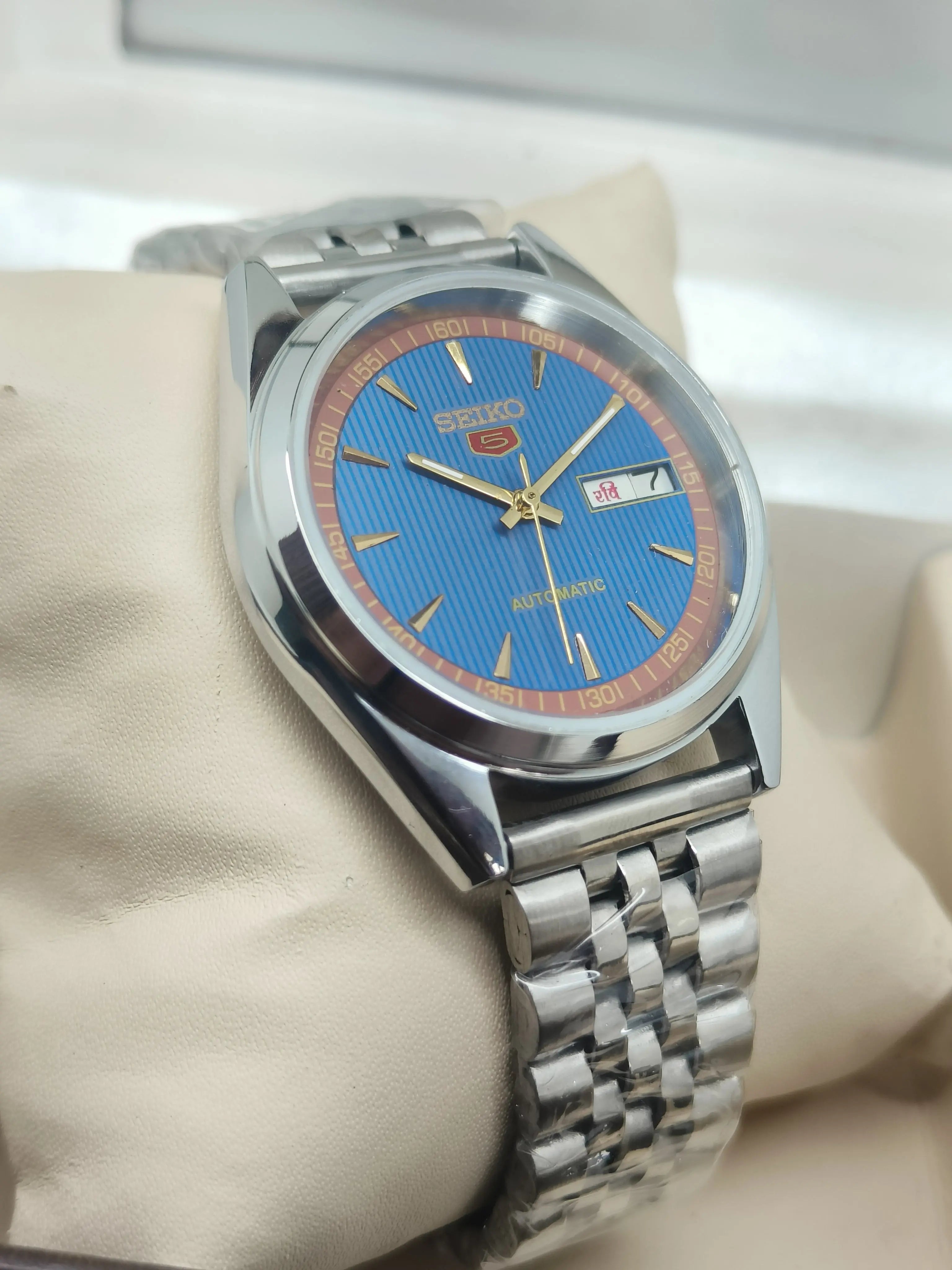 Seiko 5 Vintage Dress Automatic – Restored Elegance National Watches