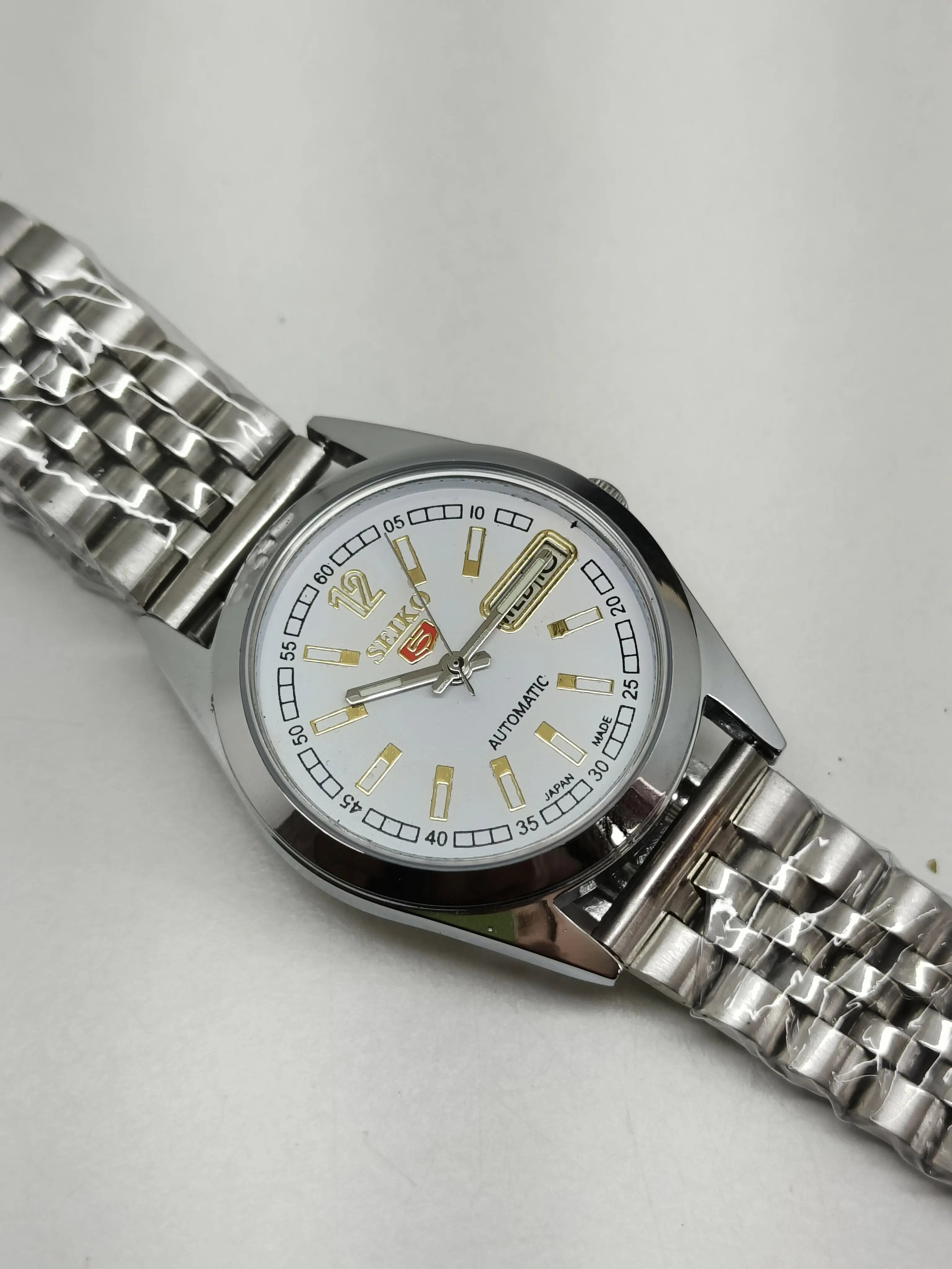 Seiko 5 Vintage Automatic SNK/SNKZ – Restored Original National Watches