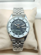 Seiko 5 Vintage 37mm Automatic – Refurbished Classic