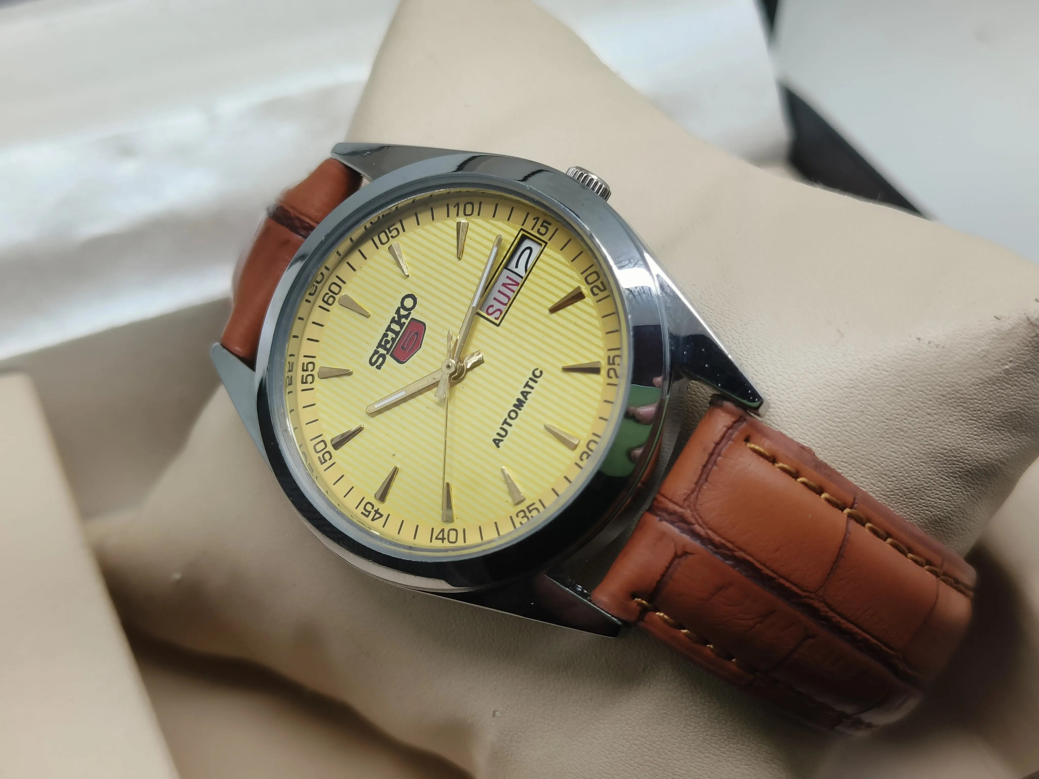 Seiko 5 Vintage Green Dial – Fully Refurbished Watch National Watches