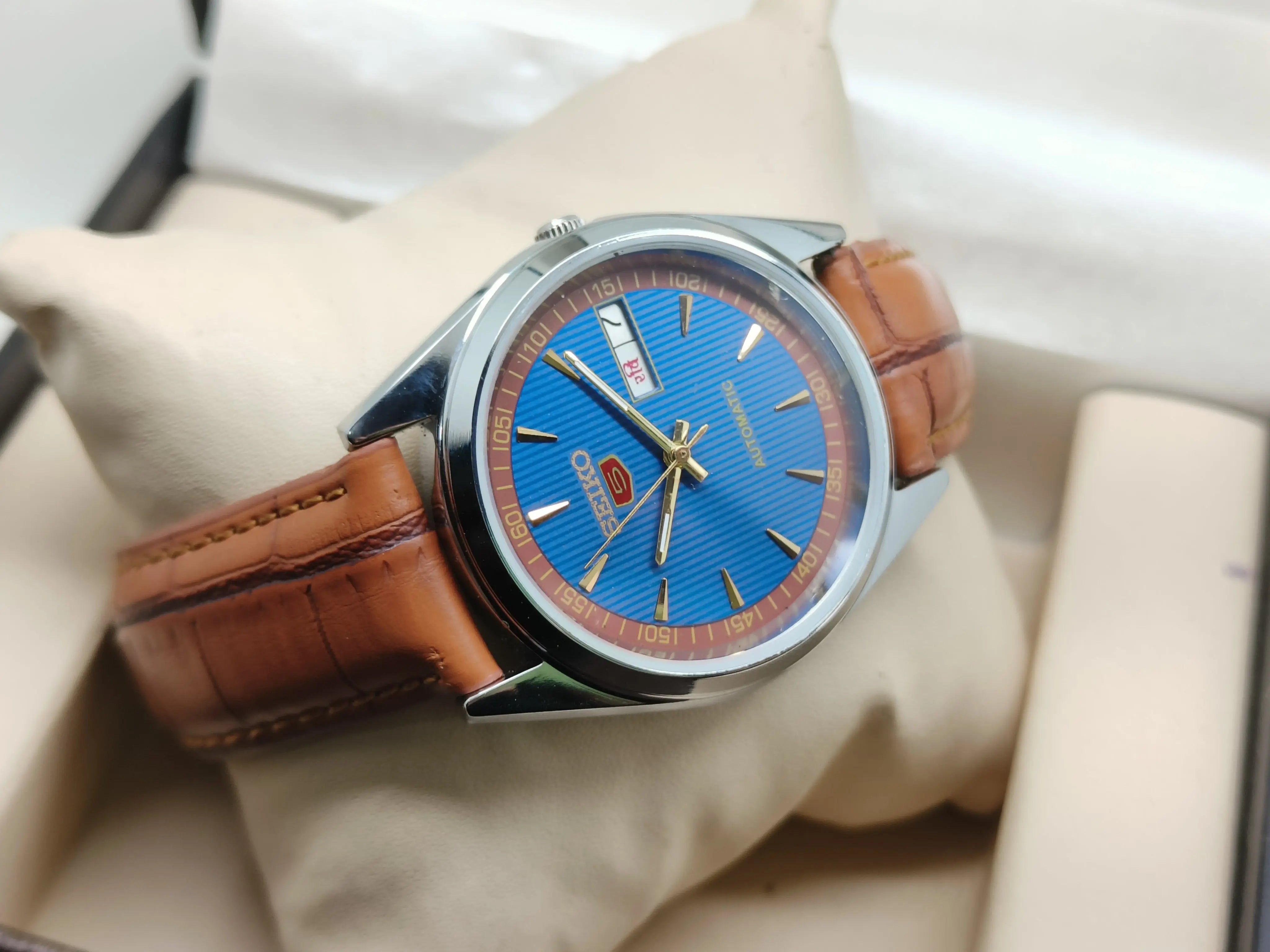 Seiko 5 Vintage Automatic Sports – Restored Tough Build National Watches