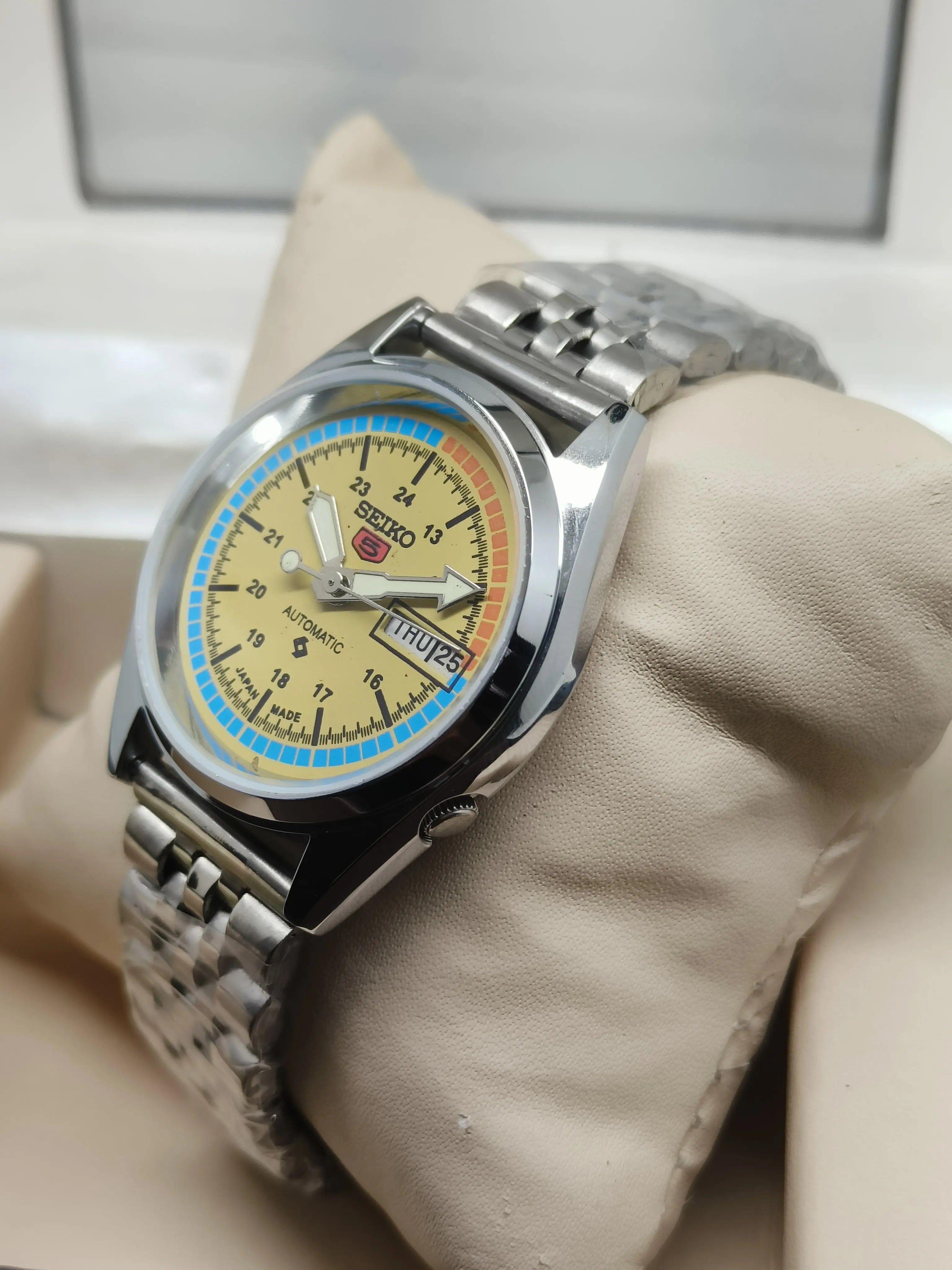 Seiko 5 Vintage Pilot Crown – Restored Heritage Piece National Watches