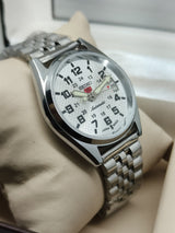 Seiko 5 Vintage Champagne Dial – Restored Dress Watch