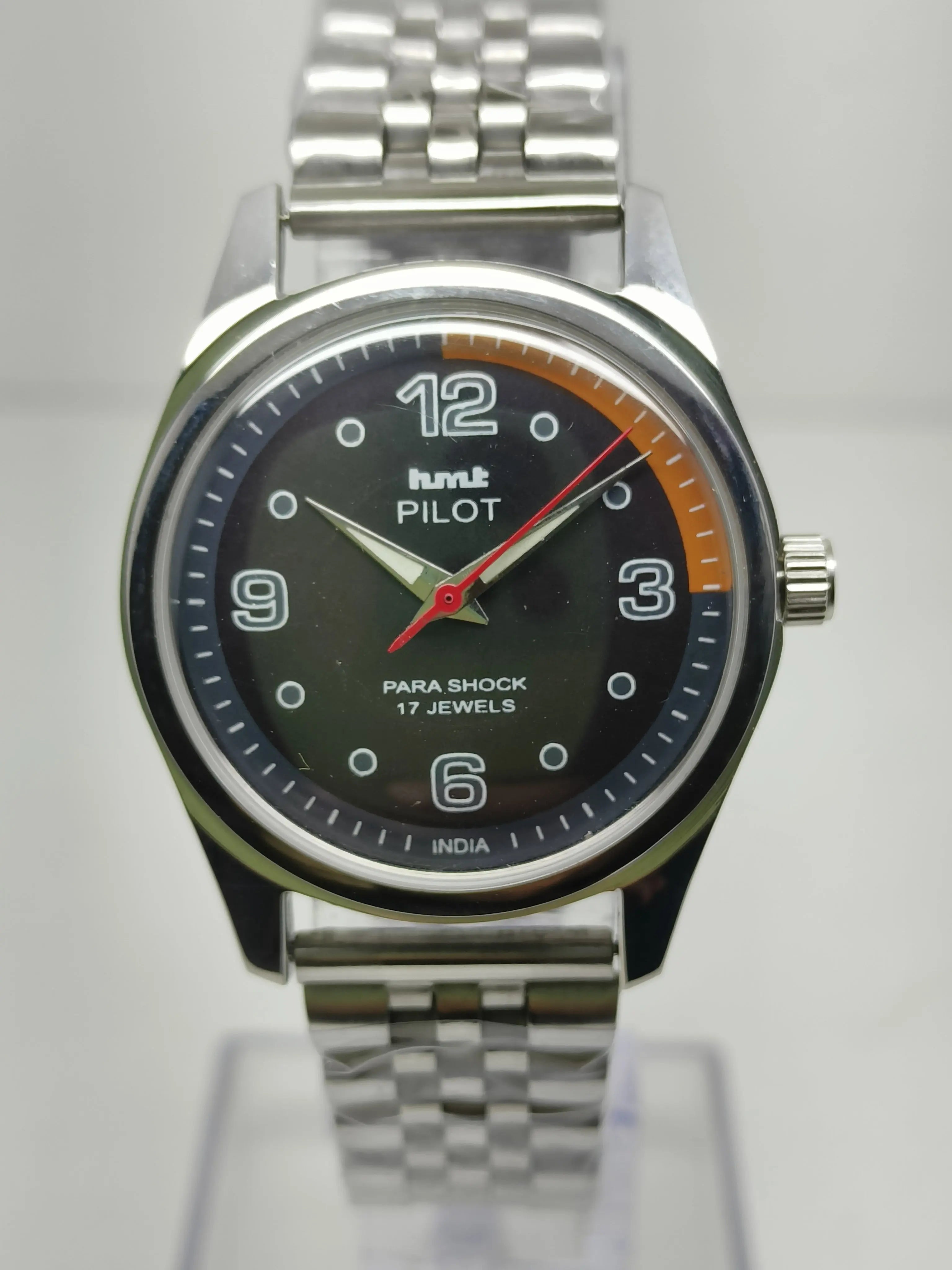 HMT Mechanical Vintage Watch – Refurbished Classic | Original Hand-Winding Timepiece National Watches