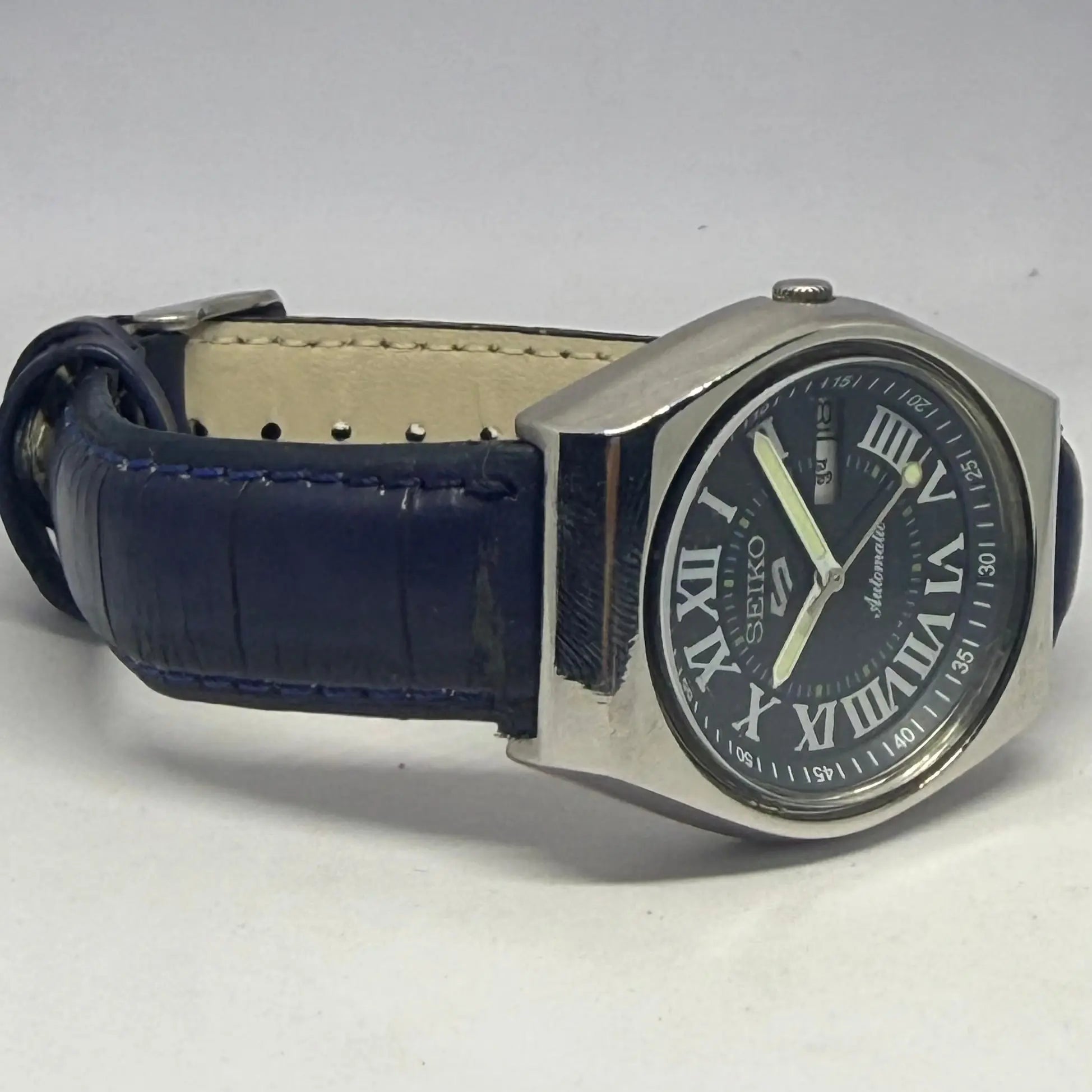 Seiko 5 Men’s Automatic | Professionally Restored Vintage Watch | Gift for Him National Watches