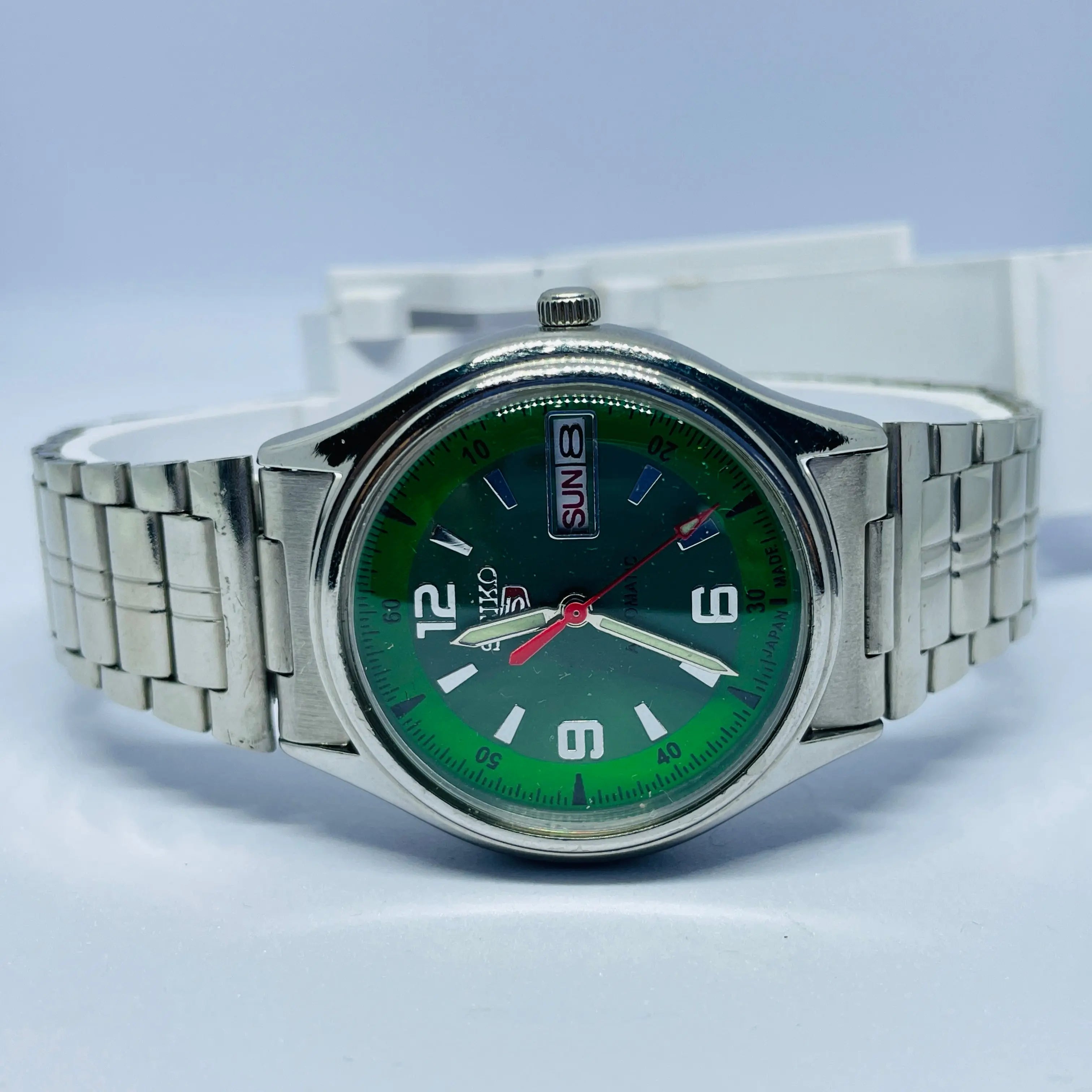 Seiko 5 Automatic Vintage Watch – Refurbished | Japan Made | Timeless Men’s Classic National Watches