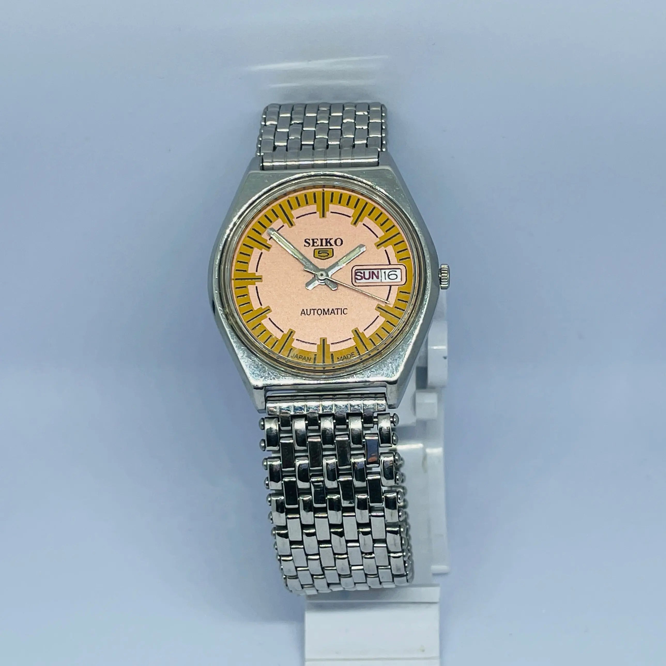 Seiko 5 Automatic Vintage Watch – Refurbished | Japan Made | Timeless Men’s Classic National Watches
