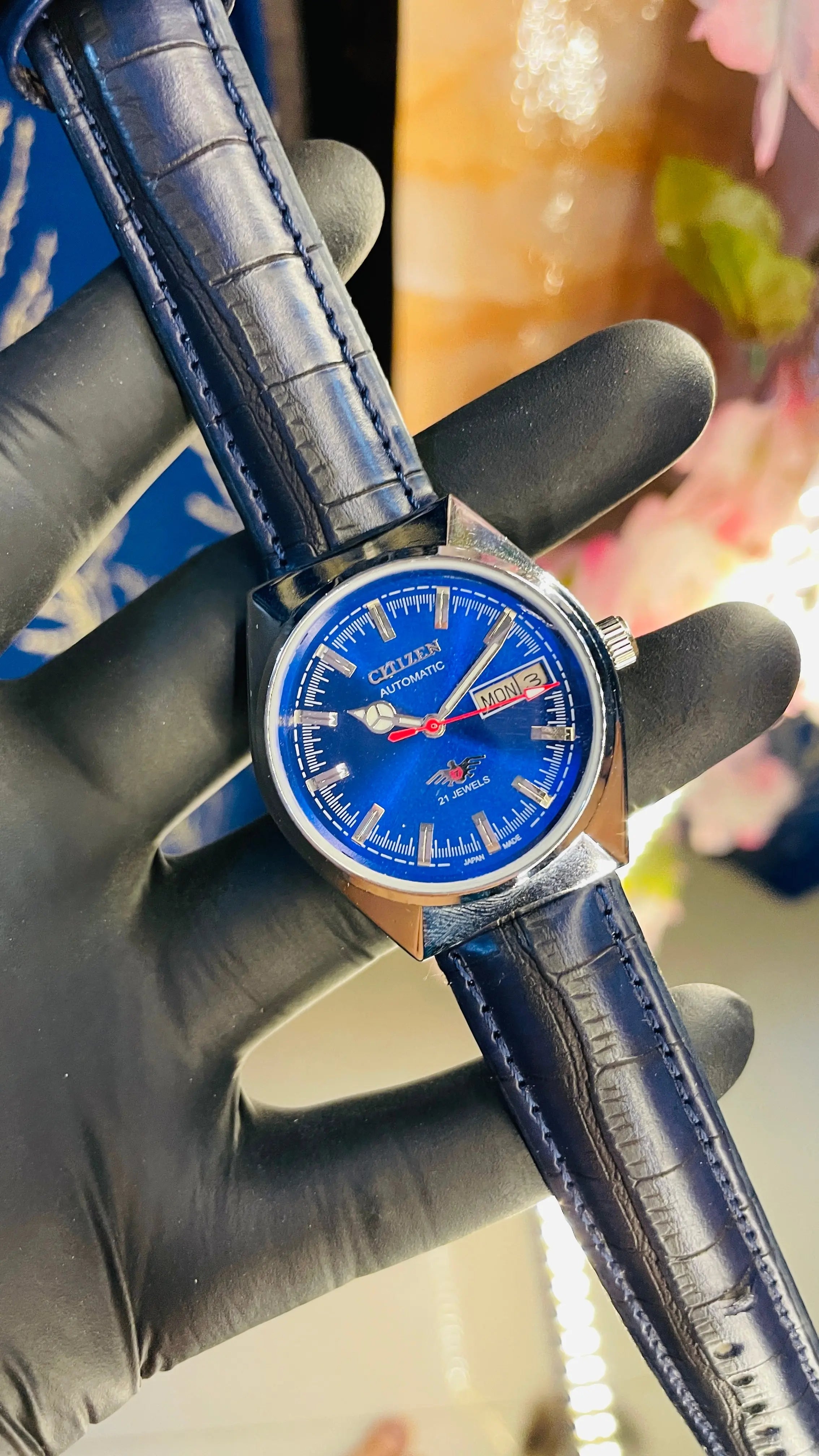 Citizen Automatic Vintage Watch – 8200 Movement | Refurbished Japan-Made Classic National Watches