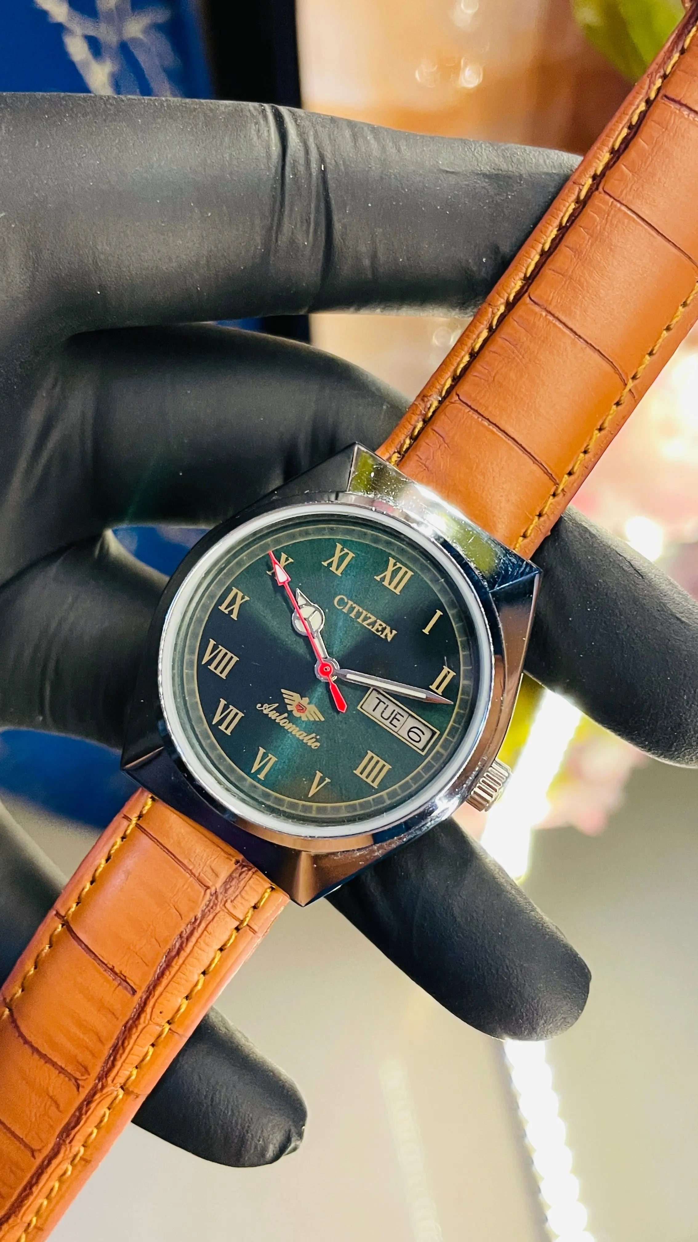 Citizen Automatic Vintage Watch – 8200 Movement | Refurbished Japan-Made Classic National Watches