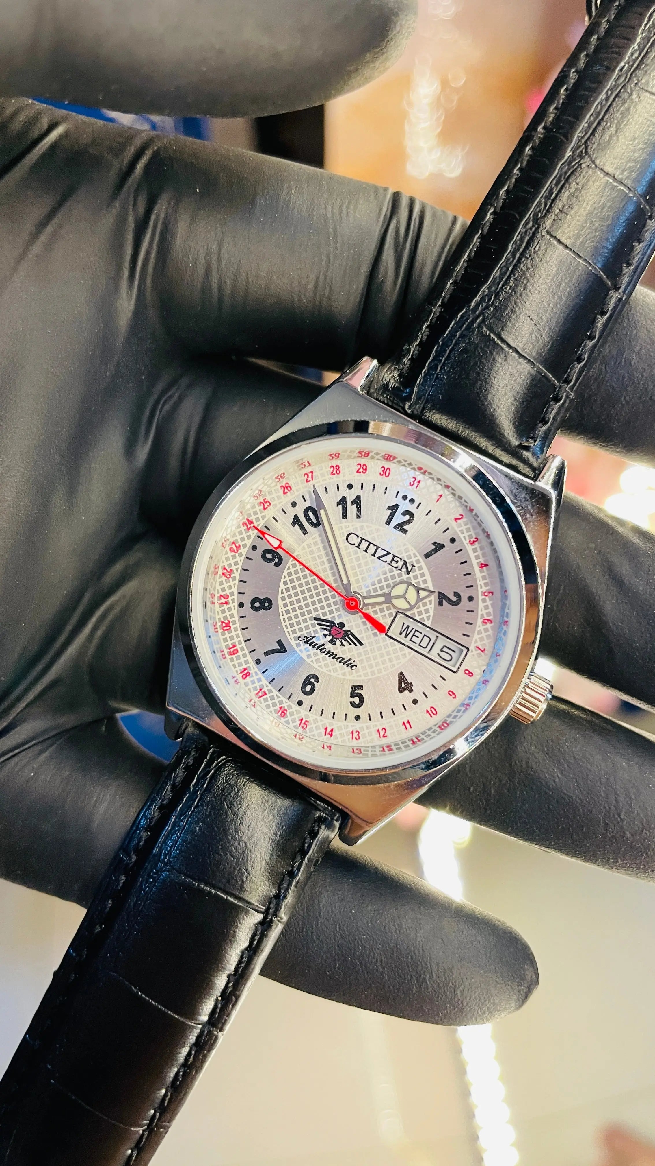 Citizen Automatic Vintage Watch – 8200 Movement | Refurbished Japan-Made Classic National Watches