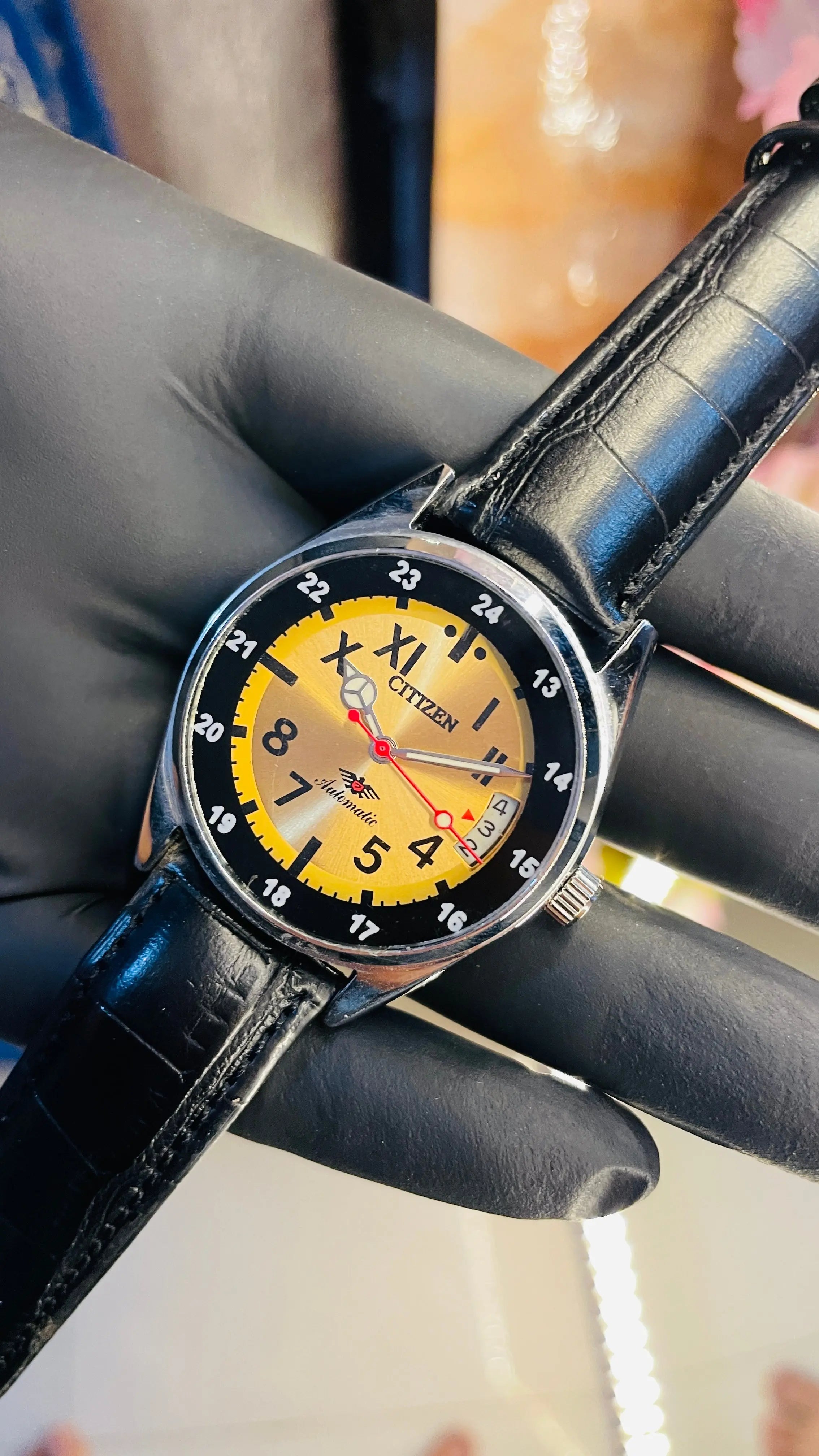 Citizen Automatic Vintage Watch – 8200 Movement | Refurbished Japan-Made Classic National Watches