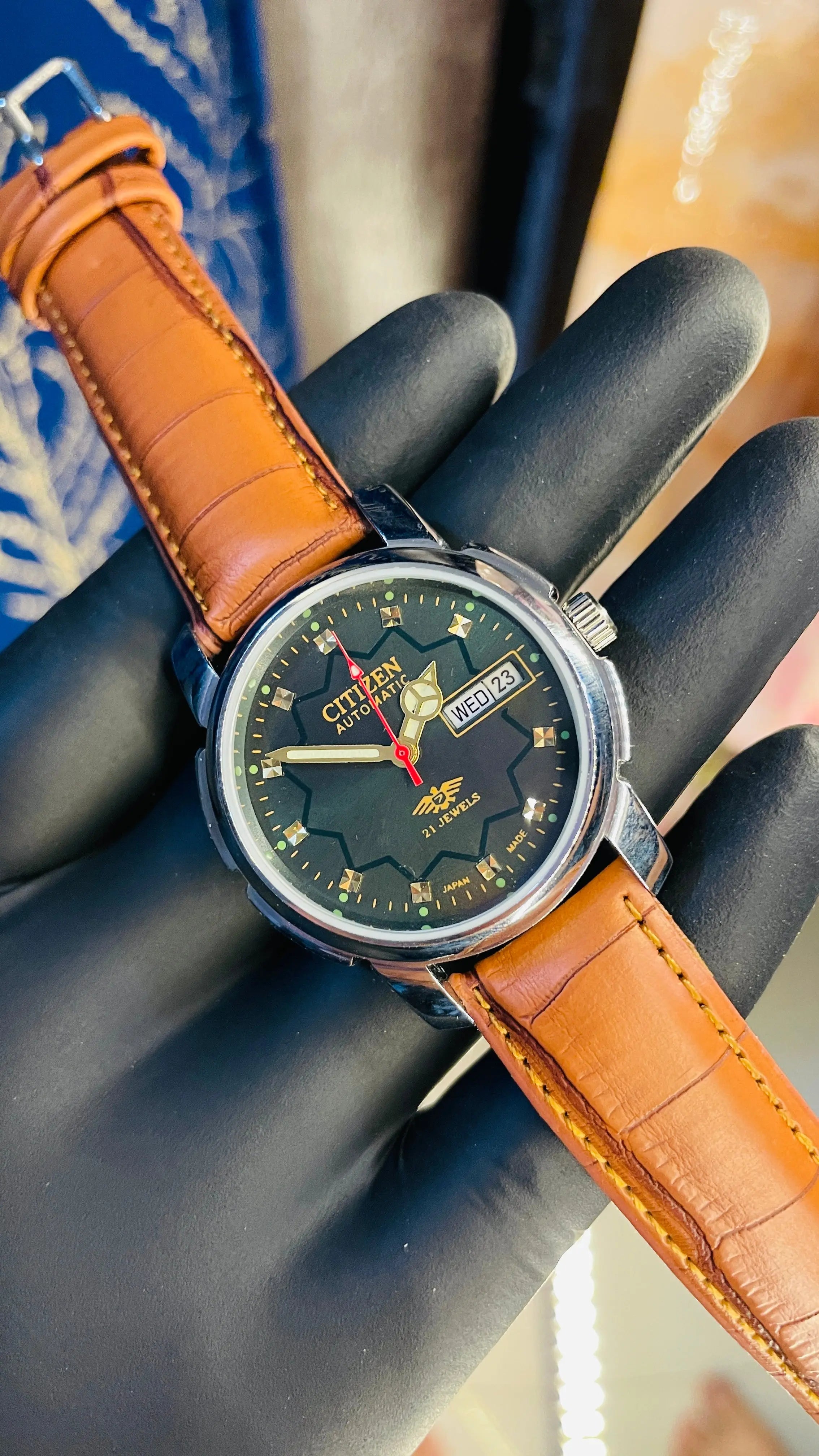 Citizen Automatic Vintage Watch – 8200 Movement | Refurbished Japan-Made Classic National Watches