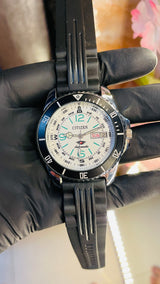 Citizen 8200 Sports Automatic Watch – Vintage Refurbished | Japan-Made Men’s Classic National Watches