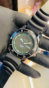 Citizen 8200 Sports Automatic Watch – Vintage Refurbished | Japan-Made Men’s Classic