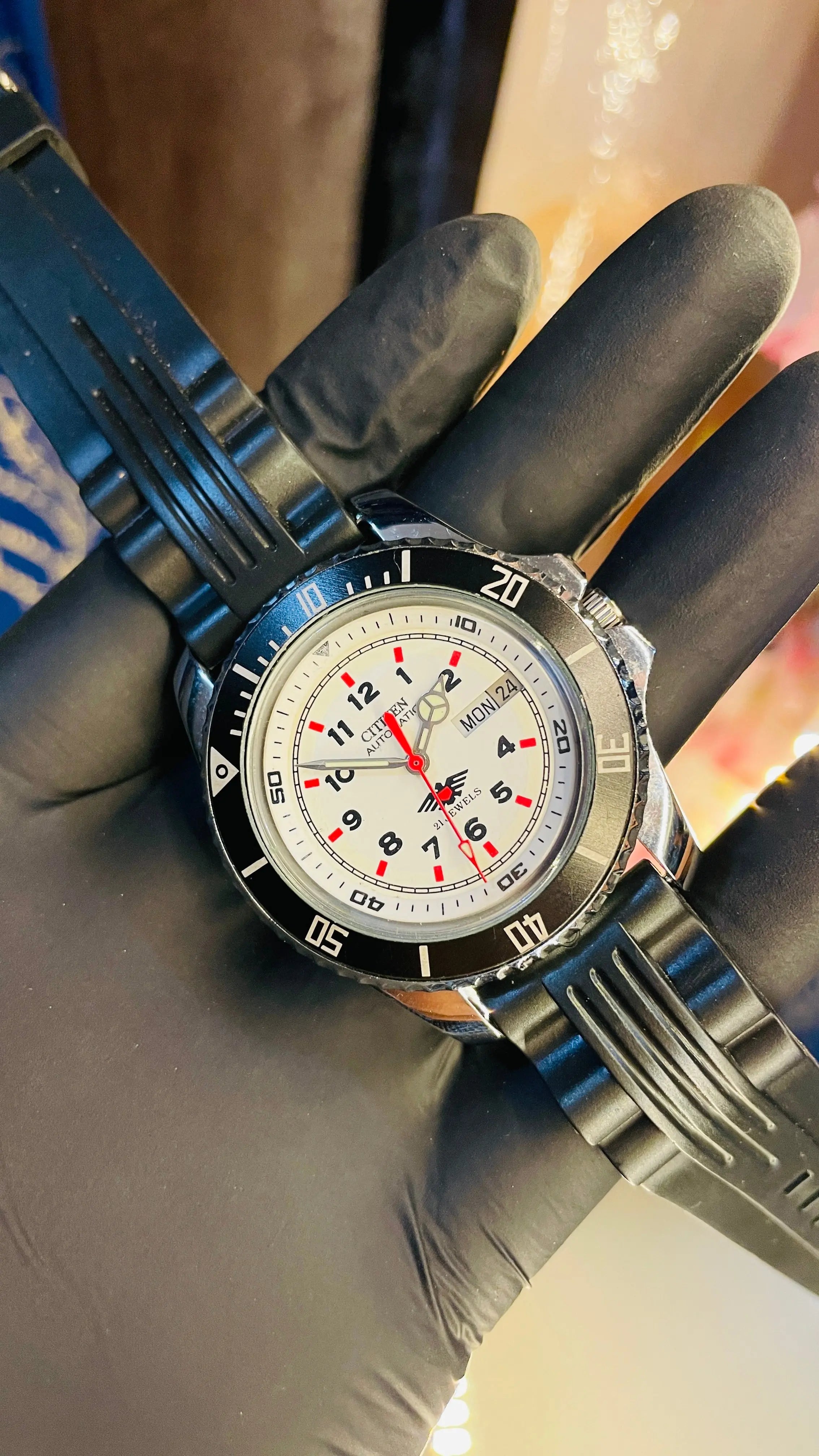 Citizen 8200 Sports Automatic Watch – Vintage Refurbished | Japan-Made Men’s Classic National Watches