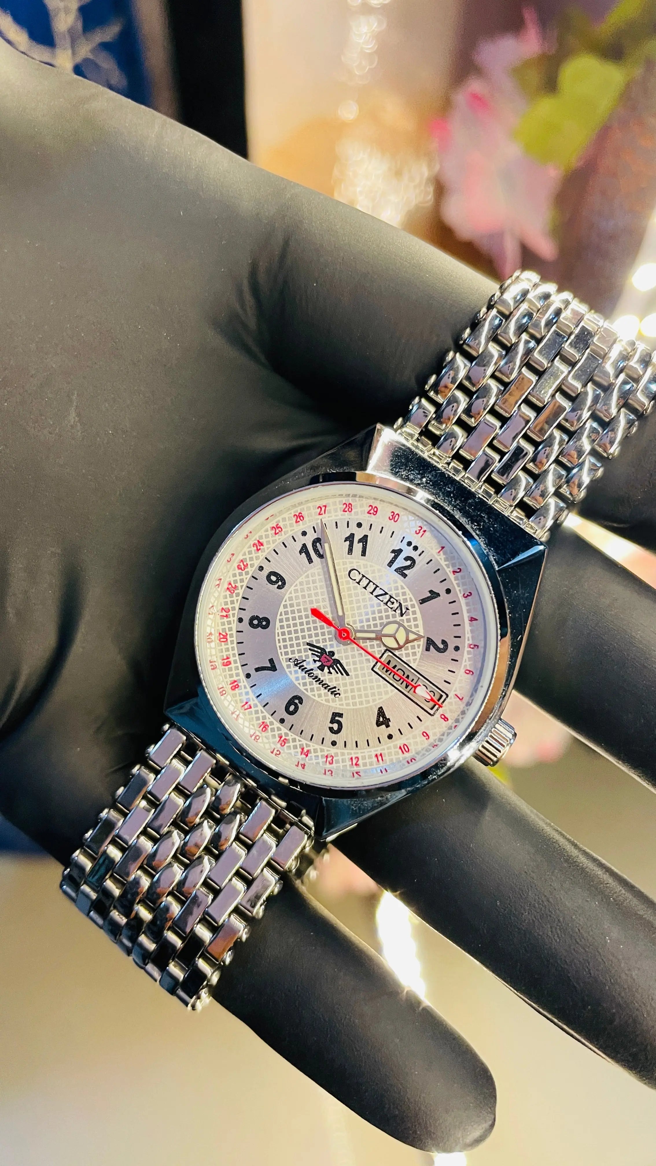 Citizen Automatic Vintage Watch – 8200 Movement | Refurbished Japan-Made Classic National Watches