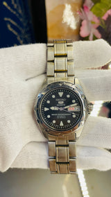 (Super Rare) 1983 Seiko 5 Automatic Sports 7S36 Vintage Watch (Pre Owned - National Watches