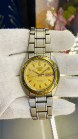 (Super Rare) 1983 Seiko 5 Automatic 7009 Vintage Watch (Pre Owned - National Watches