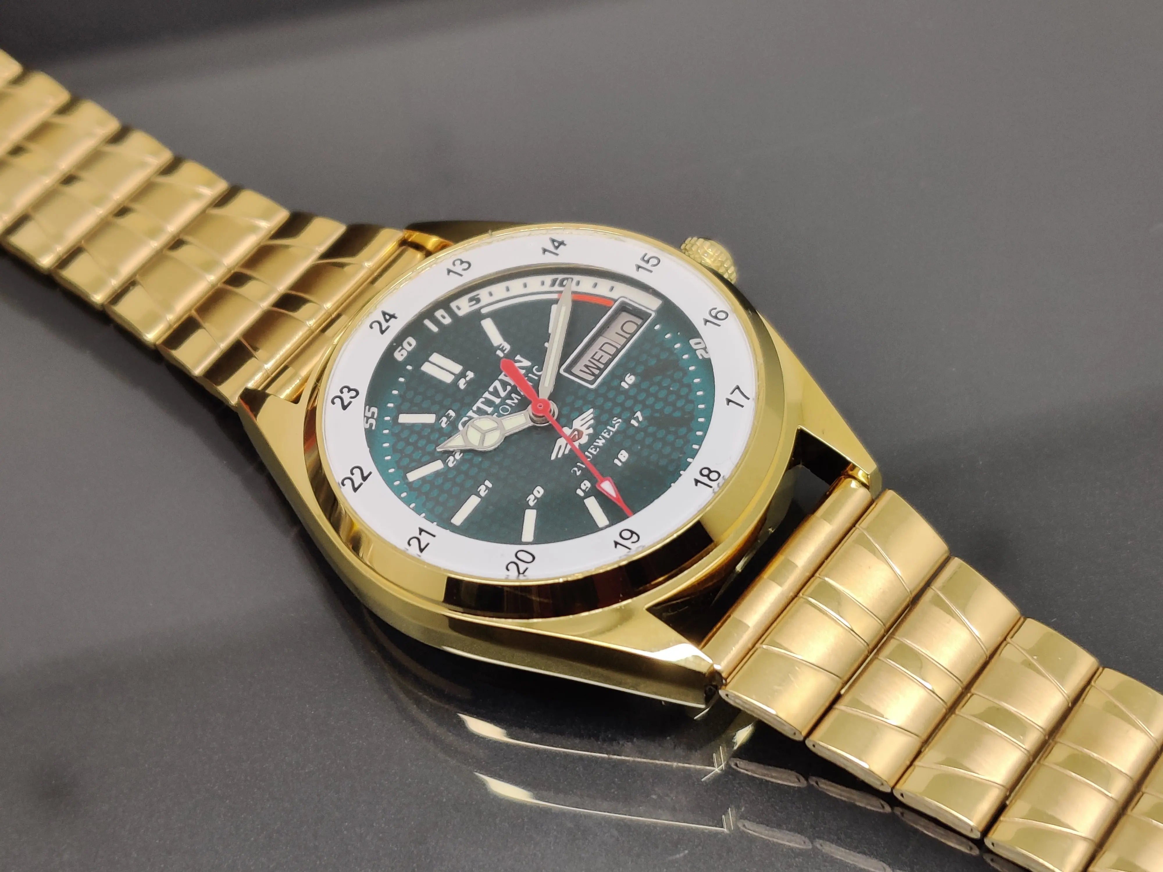 Citizen Automatic 8200 Movement stainless steel Japan Made 21 Jewels Men s Wrist Watch ₹ 3,008.21 National Watches