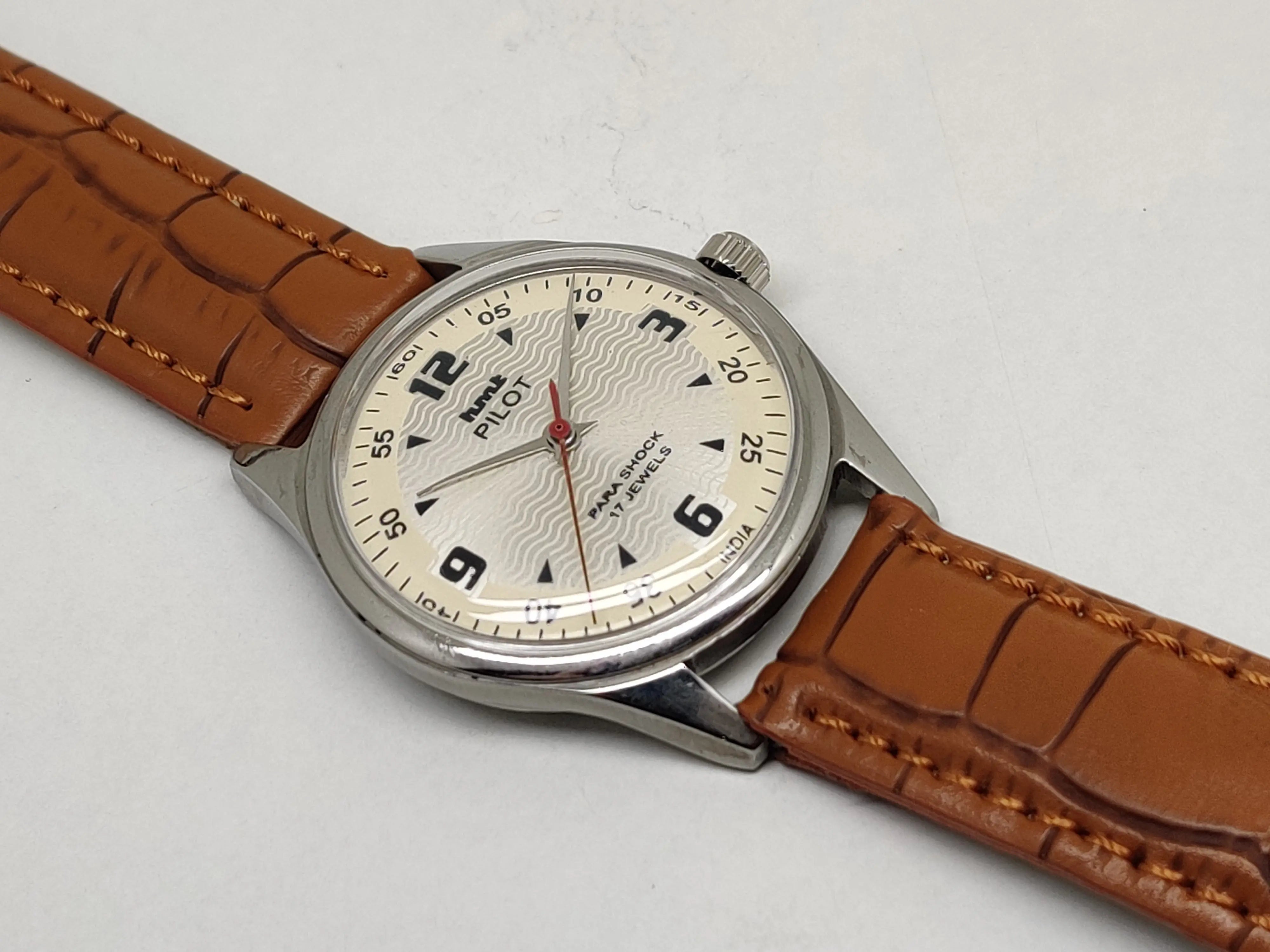 Hmt Pilot Mechanical Handwinding Movement leather Jewels Analog Dial Wrist Watch For Me - National Watches