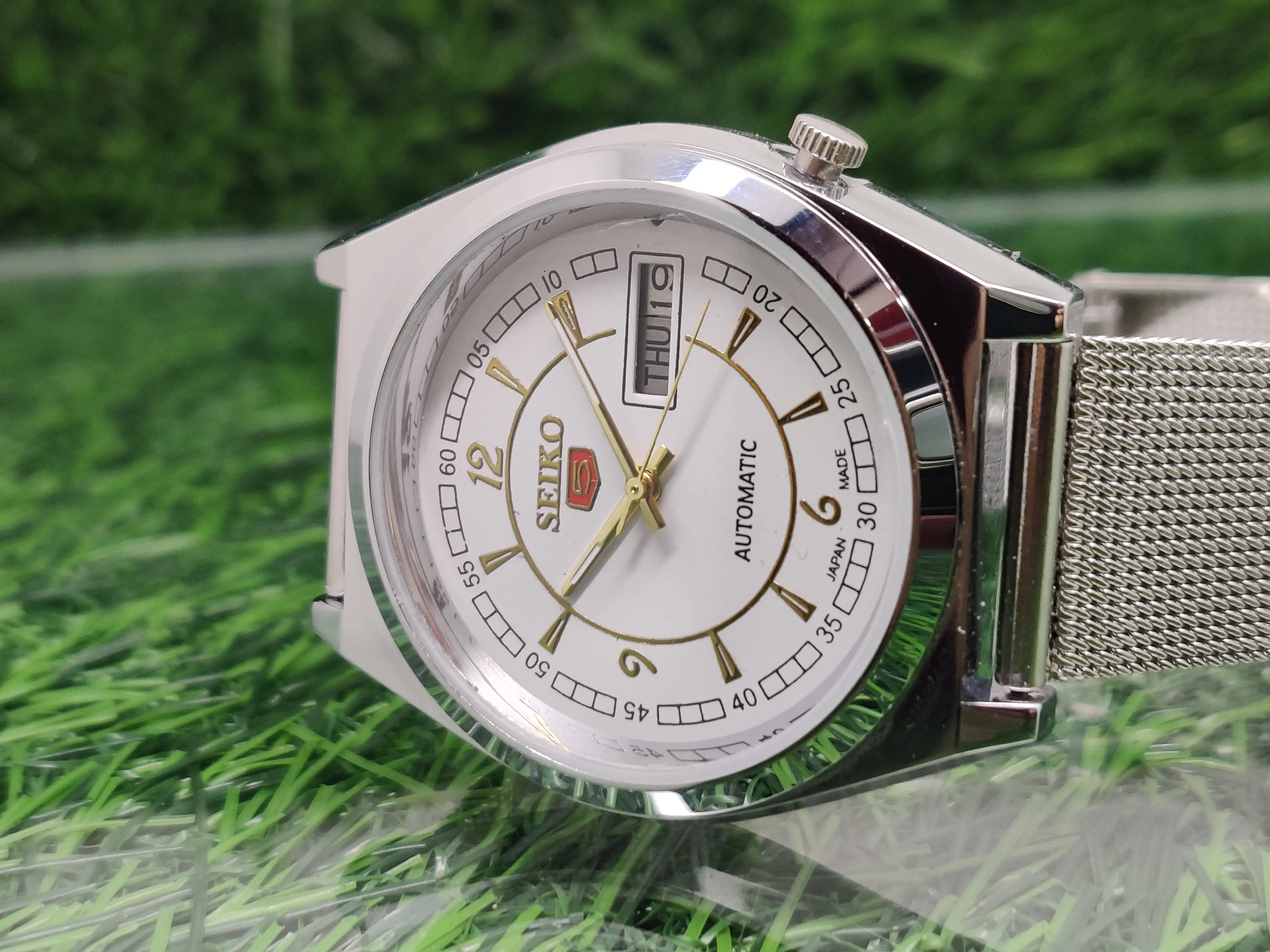 VINTAGE REFURBISHED SEIKO 5 AUTOMATIC JAPAN MENS DAY DATE WATCH - National Watches