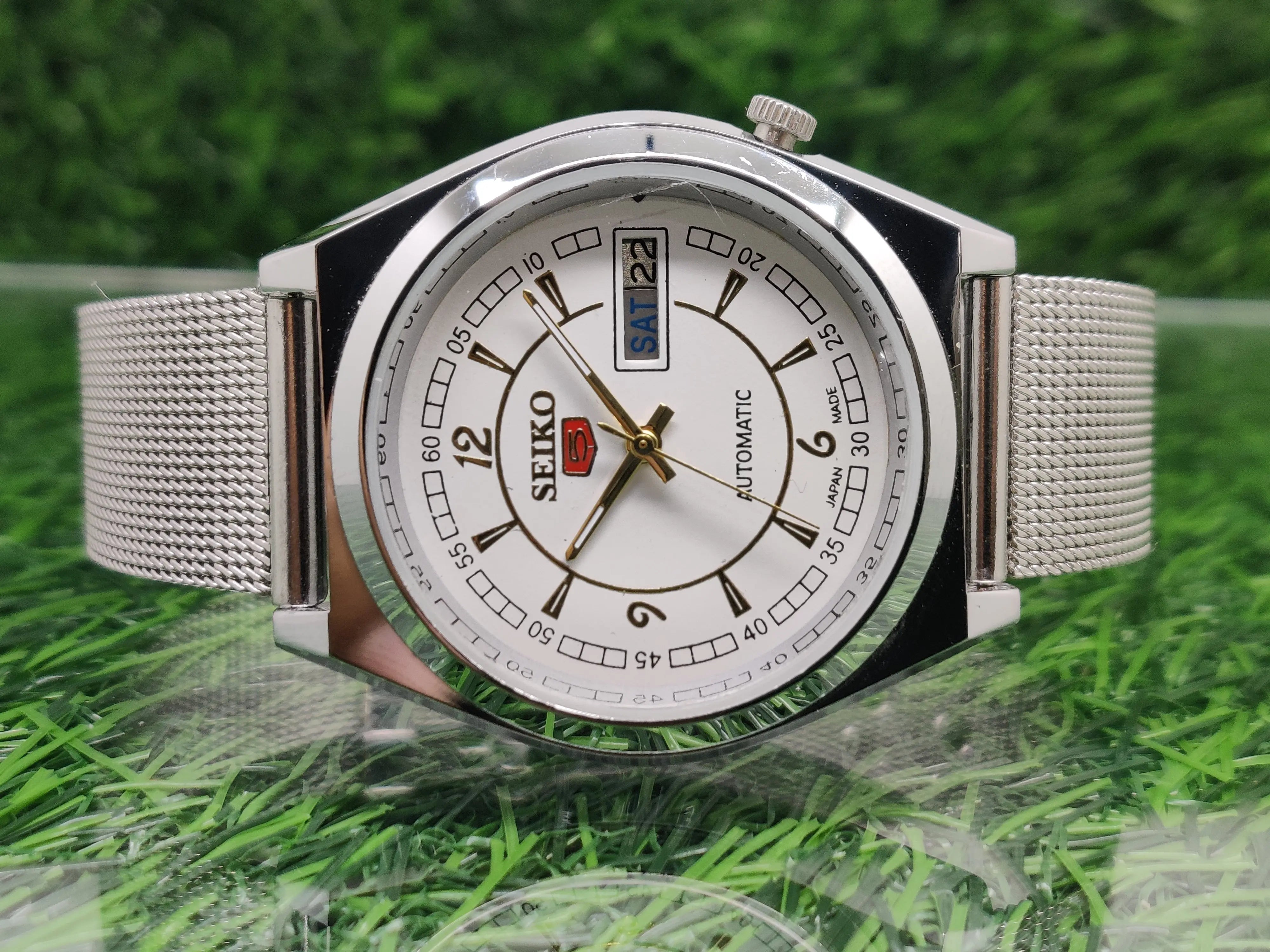 Seiko 5 white Dial Automatic Vintage Watch National Watches