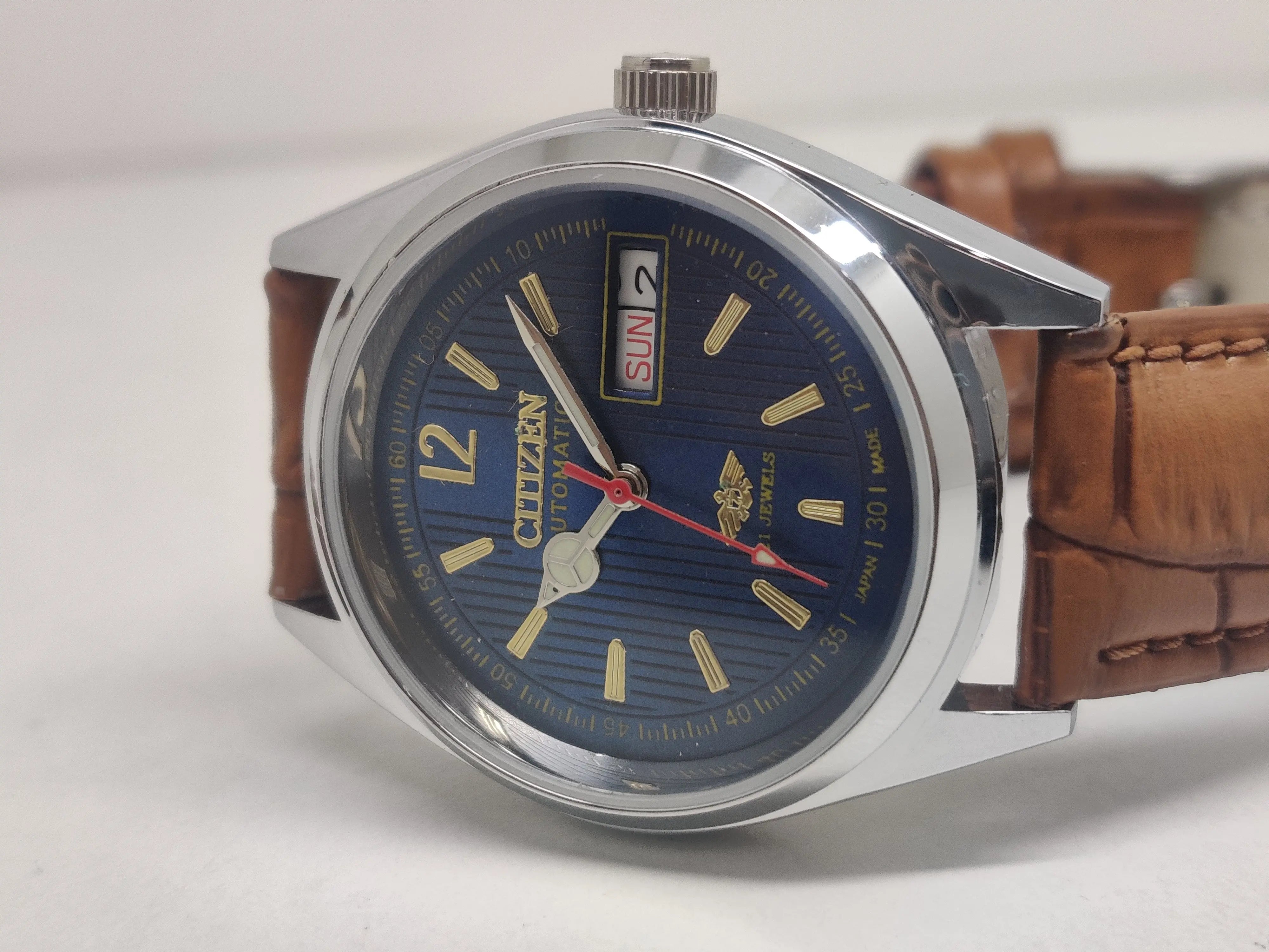 CITIZEN AUTOMATIC 8200 MOVEMENT STAINLESS STEEL JAPAN MADE 21 JEWELS MEN S WRIST WATCH National Watches