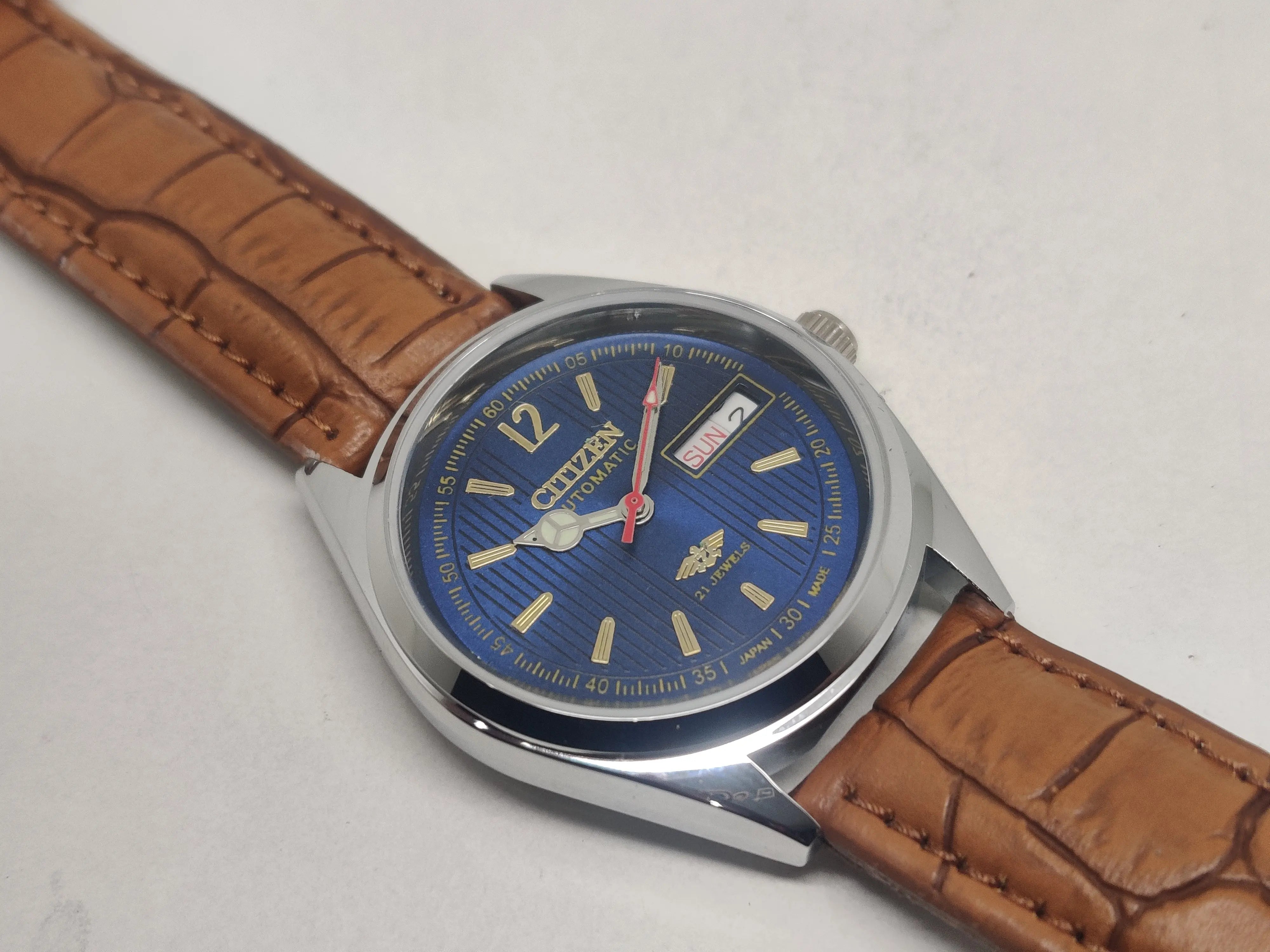 CITIZEN AUTOMATIC 8200 MOVEMENT STAINLESS STEEL JAPAN MADE 21 JEWELS MEN S WRIST WATCH National Watches