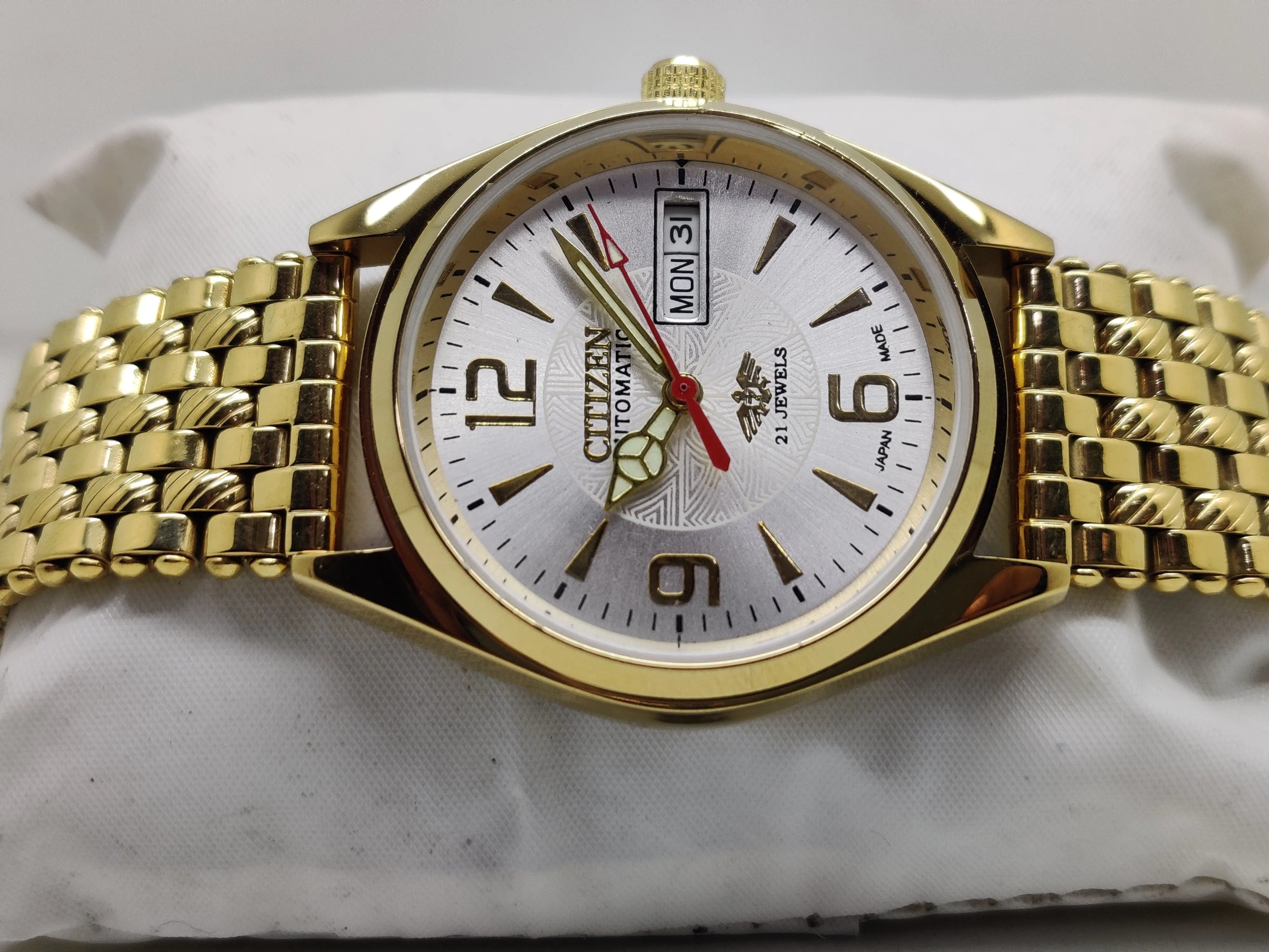Citizen Automatic 8200 Movement stainless steel Japan Made 21 Jewels Men s Wrist Watch National Watches