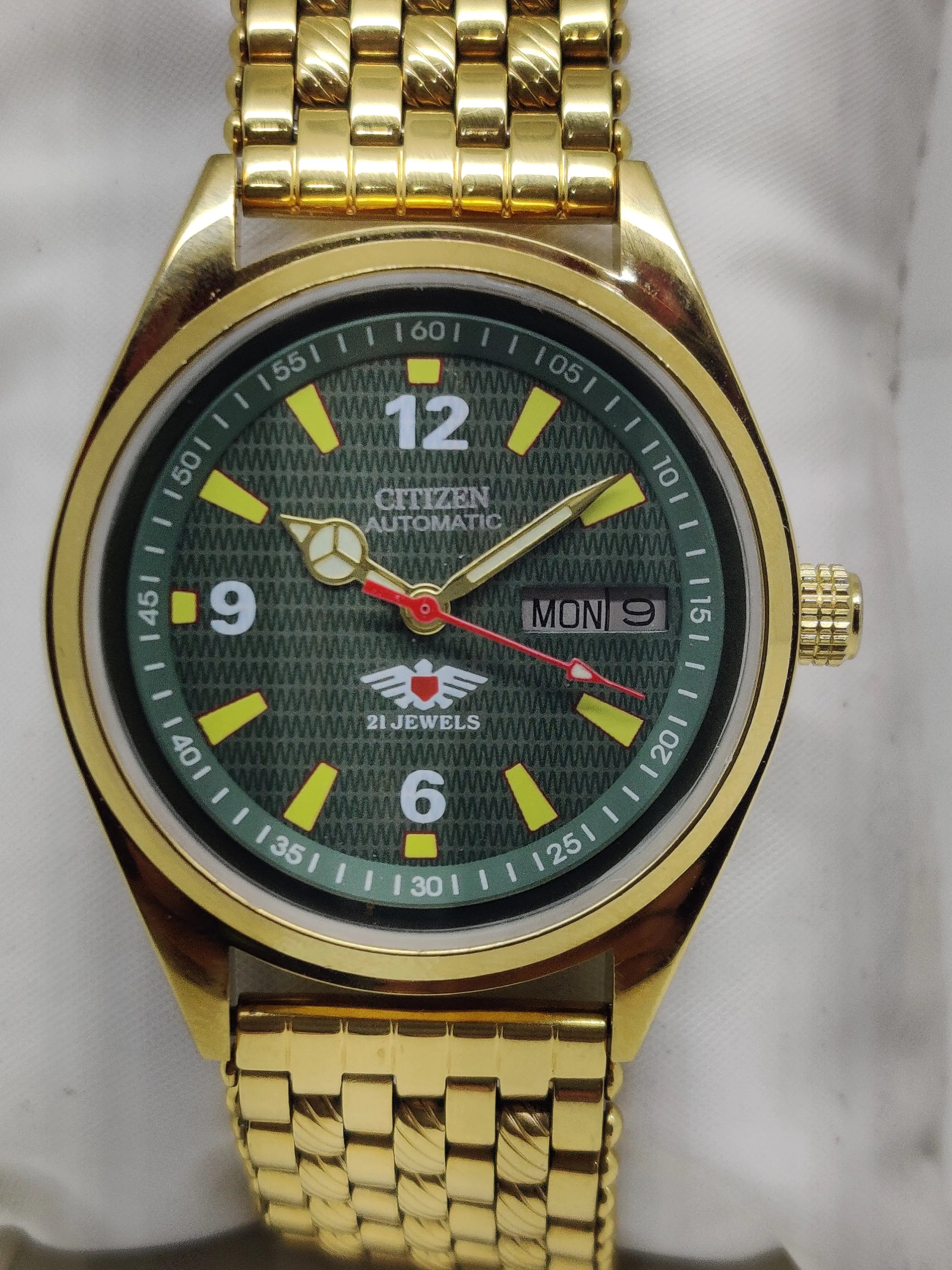 Citizen Automatic 8200 Movement stainless steel Japan Made 21 Jewels Men s Wrist Watch National Watches