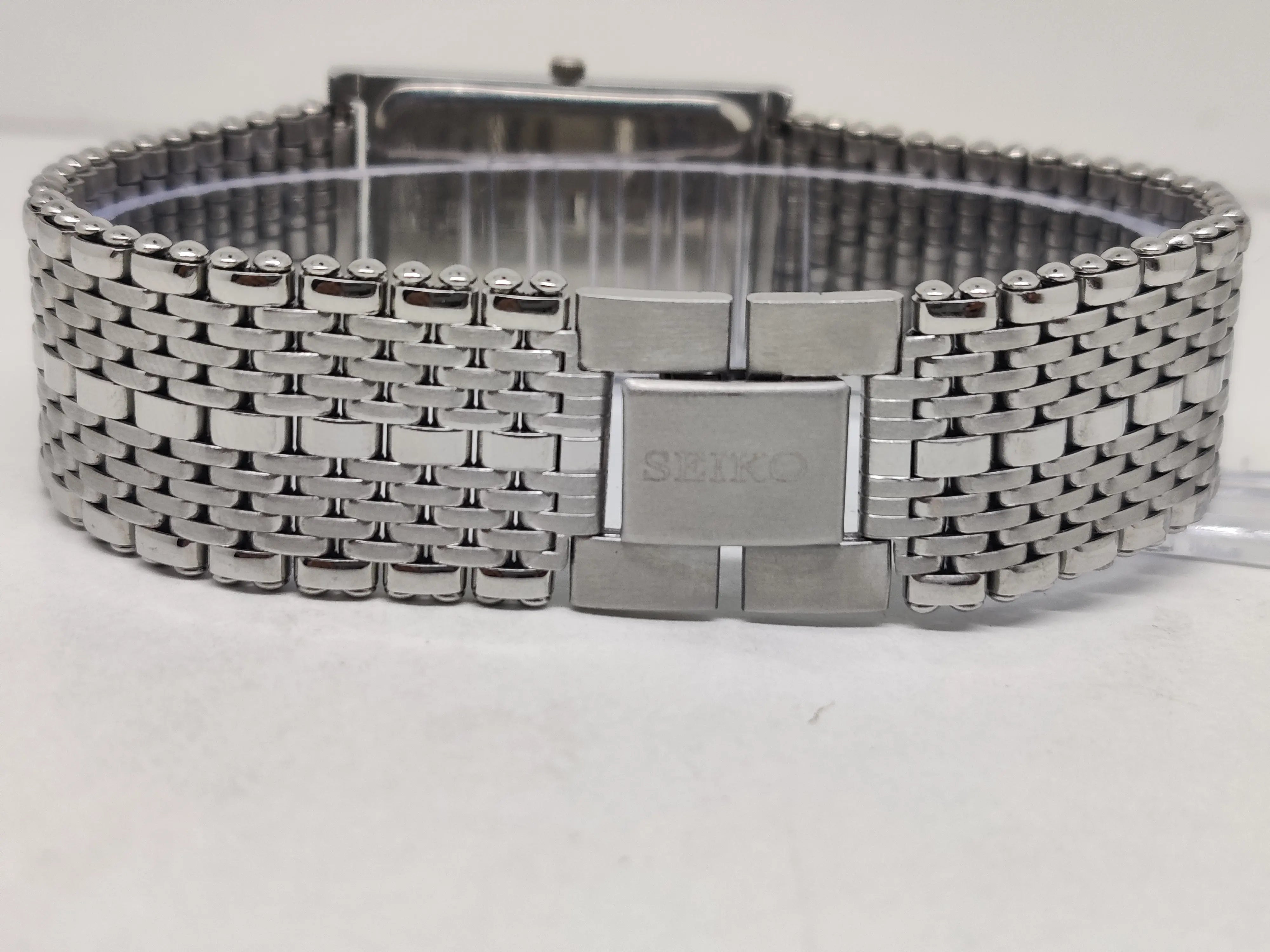 Seiko 5 Black Dial quartz Watch - National Watches