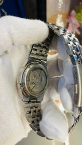 (Super Rare) 1983 Seiko 5 Automatic 7S26 with Glass Back Vintage Watch (Pre Owned - National Watches