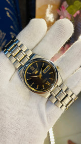 (Super Rare) 1983 Seiko 5 Automatic 7S26 with Glass Back Vintage Watch (Pre Owned - National Watches