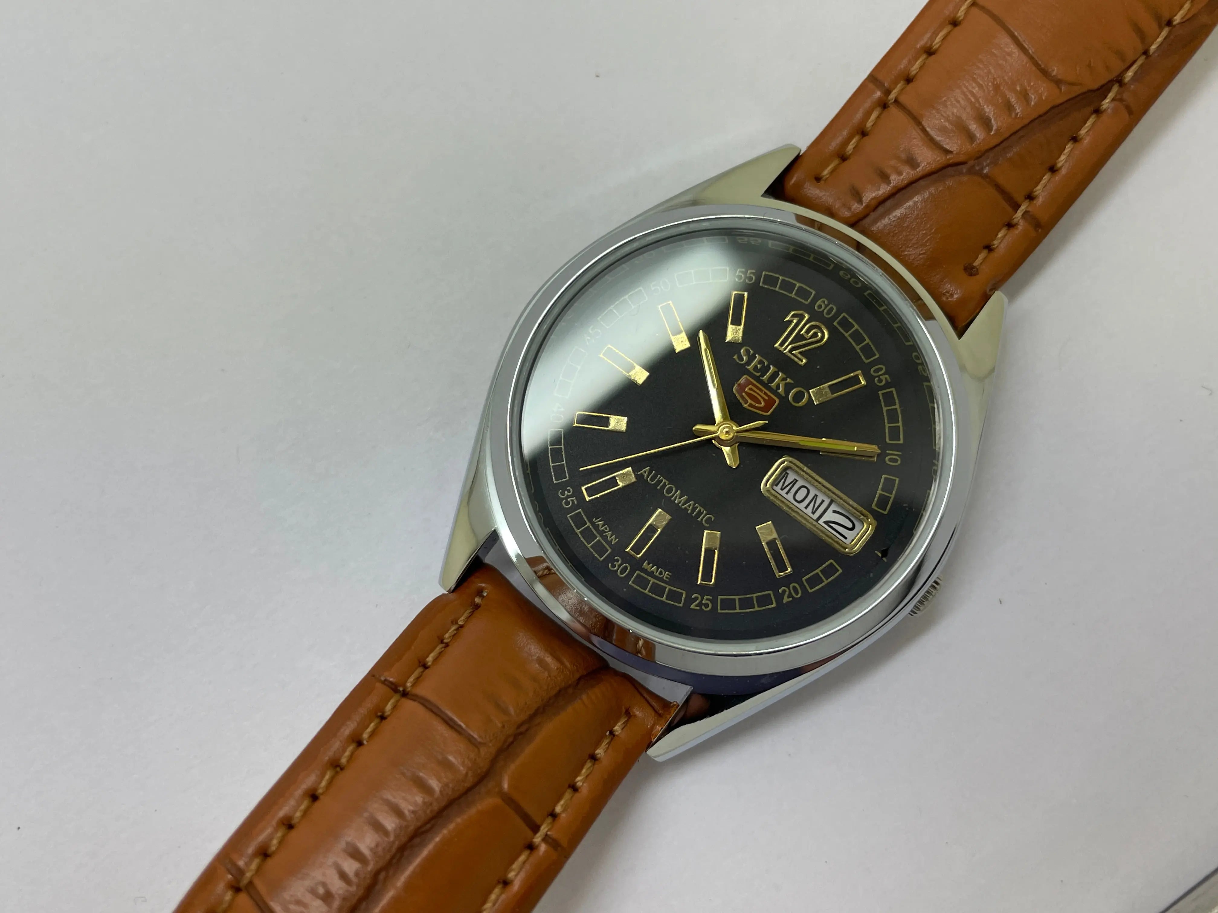 Seiko 5 Black Dial Automatic Vintage Watch National Watches