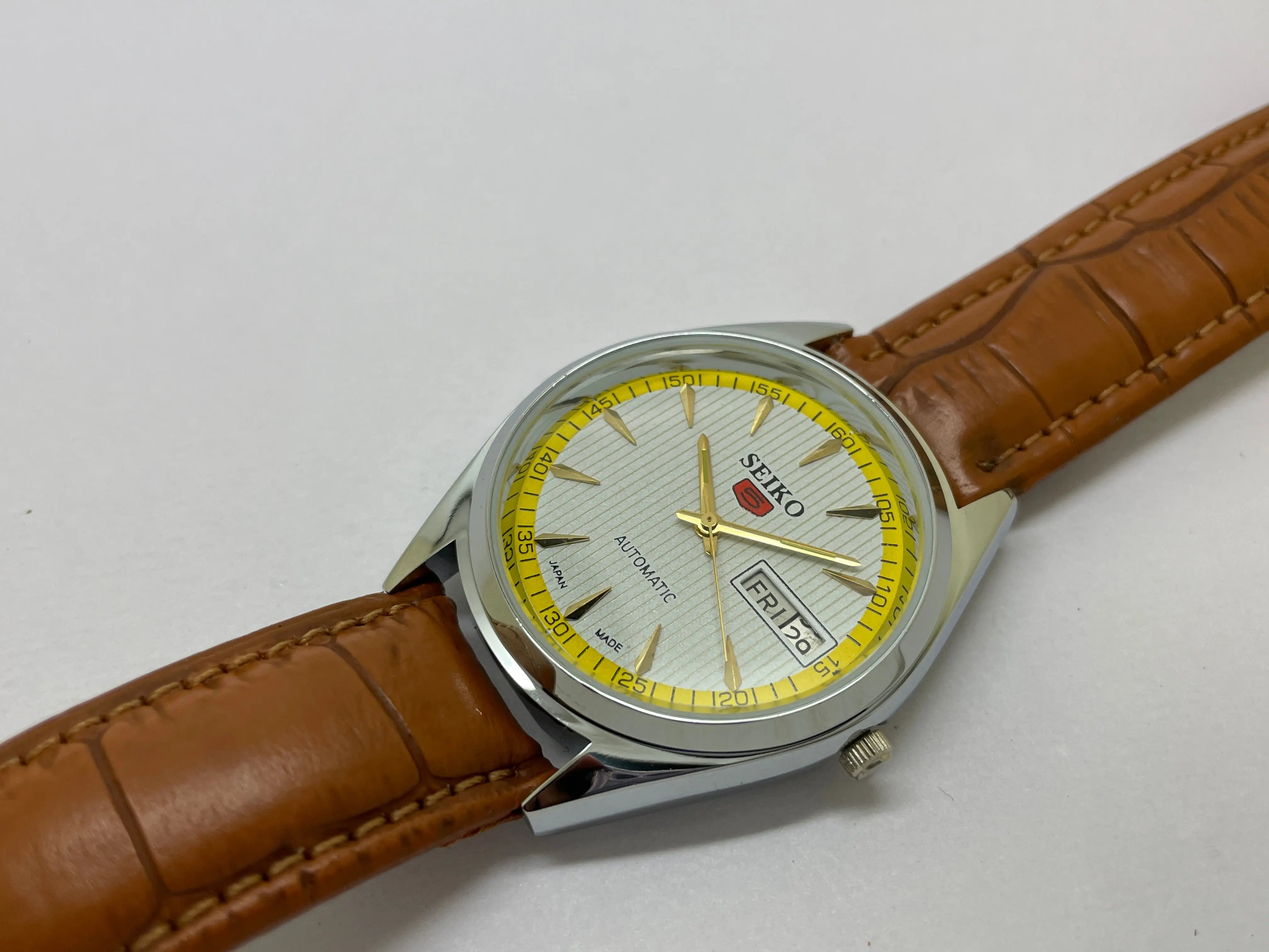 Seiko 5 Black Dial Automatic Vintage Watch National Watches