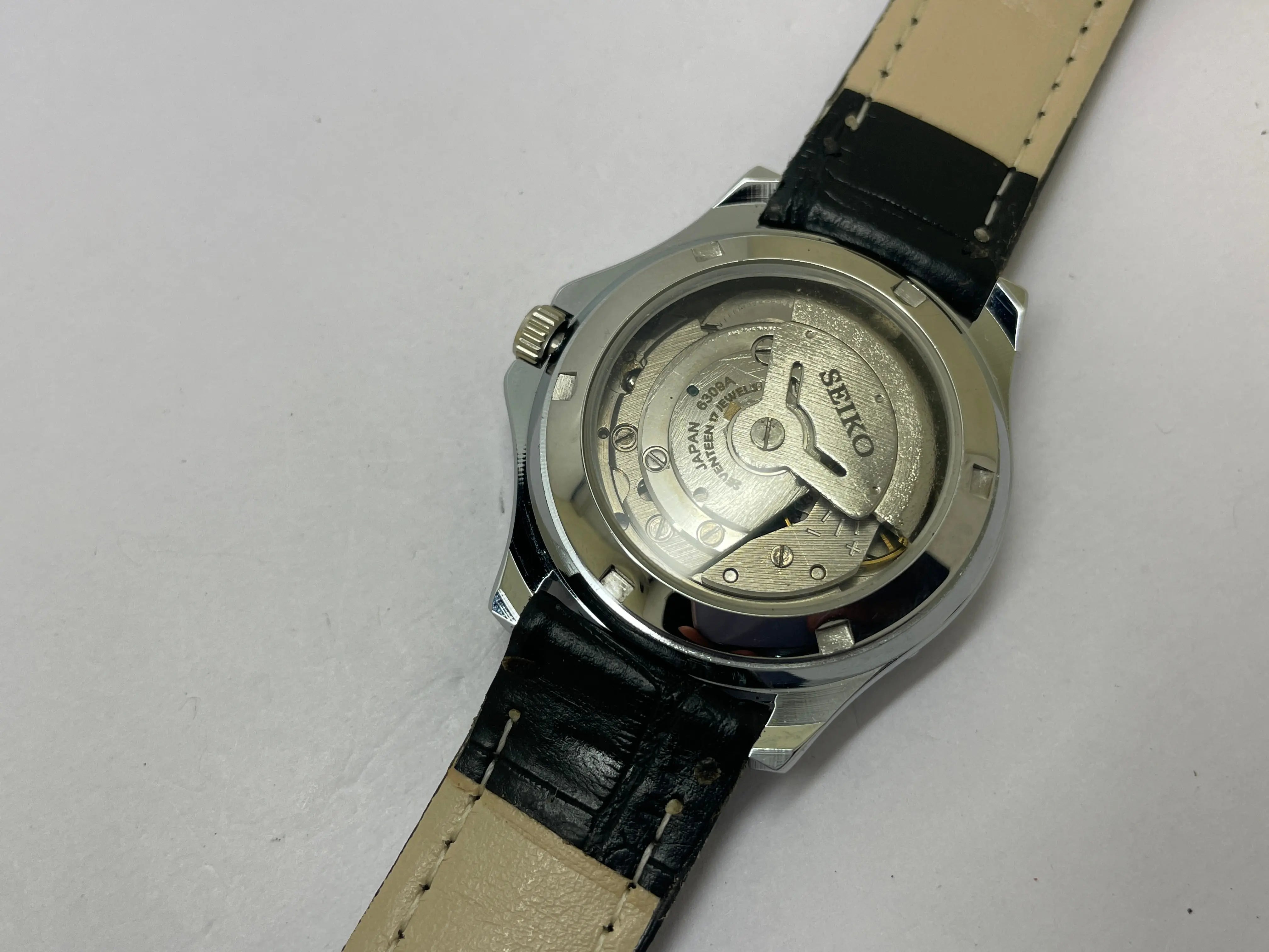 Seiko 5 Sports Automatic Refurbished Watch Vintage Style Reliable Japanese Movement - National Watches