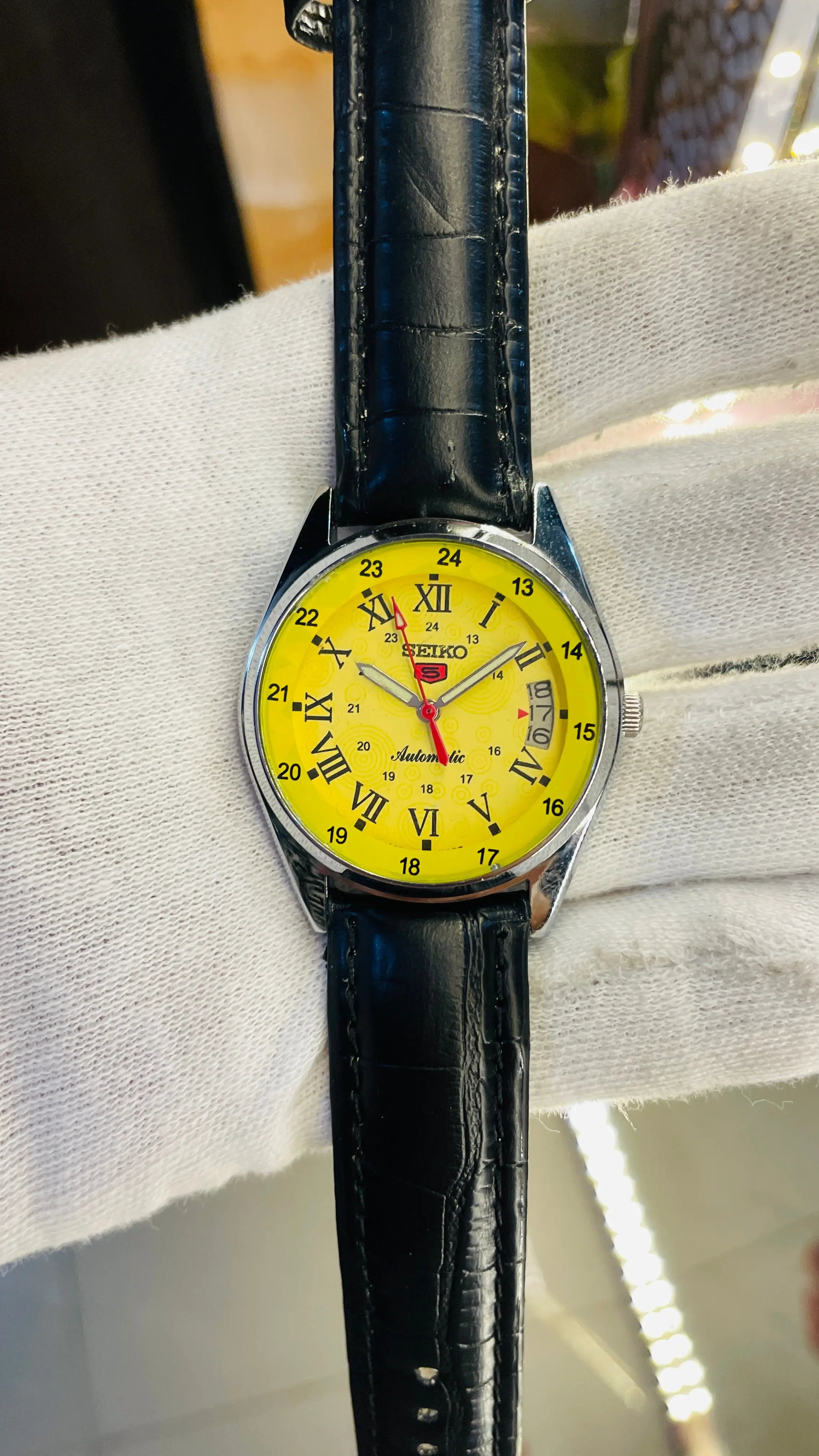 Seiko 5 Automatic Men’s Watch – Vintage Japan Model | Restored & Ready to Wear National Watches