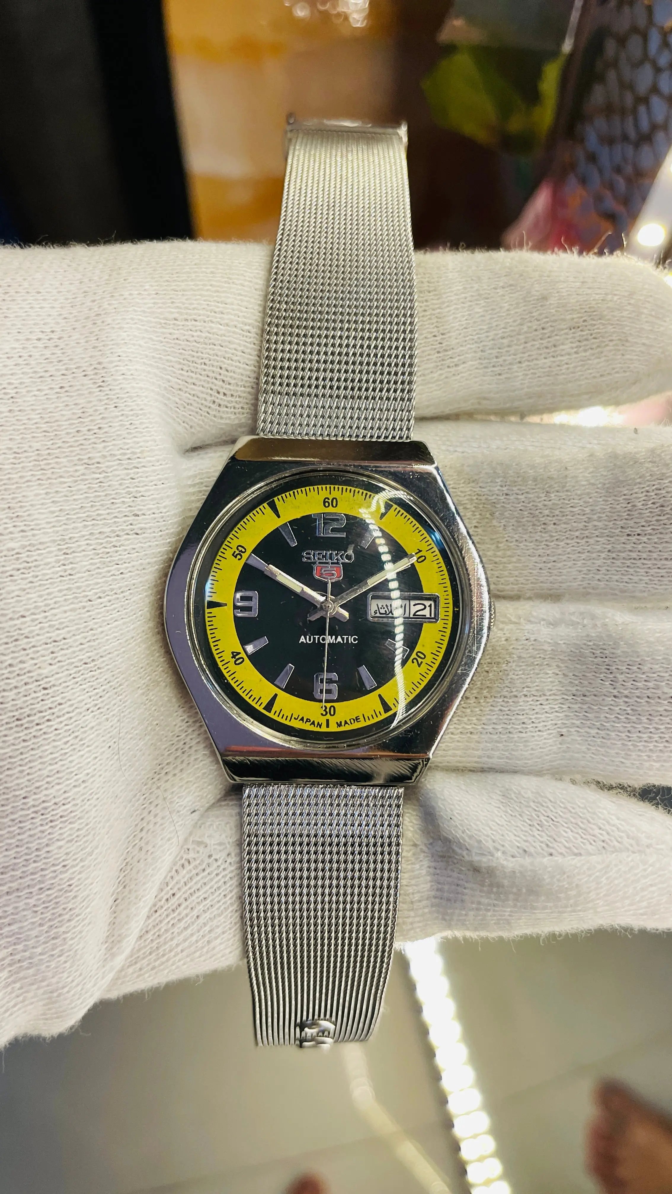 Seiko 5 Automatic Men’s Watch – Vintage Japan Model | Restored & Ready to Wear National Watches