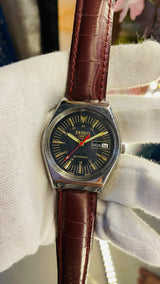 Seiko 5 Automatic Men’s Watch – Vintage Japan Model | Restored & Ready to Wear