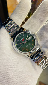 Seiko 5 Automatic Men’s Watch – Vintage Japan Model | Restored & Ready to Wear