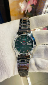 Seiko 5 Automatic Men’s Watch – Vintage Japan Model | Restored & Ready to Wear