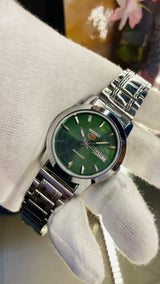 Seiko 5 Automatic Men’s Watch – Vintage Japan Model | Restored & Ready to Wear