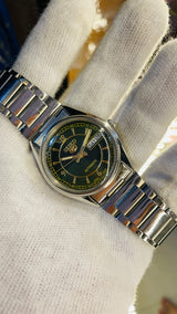 Seiko 5 Automatic Men’s Watch – Vintage Japan Model | Restored & Ready to Wear